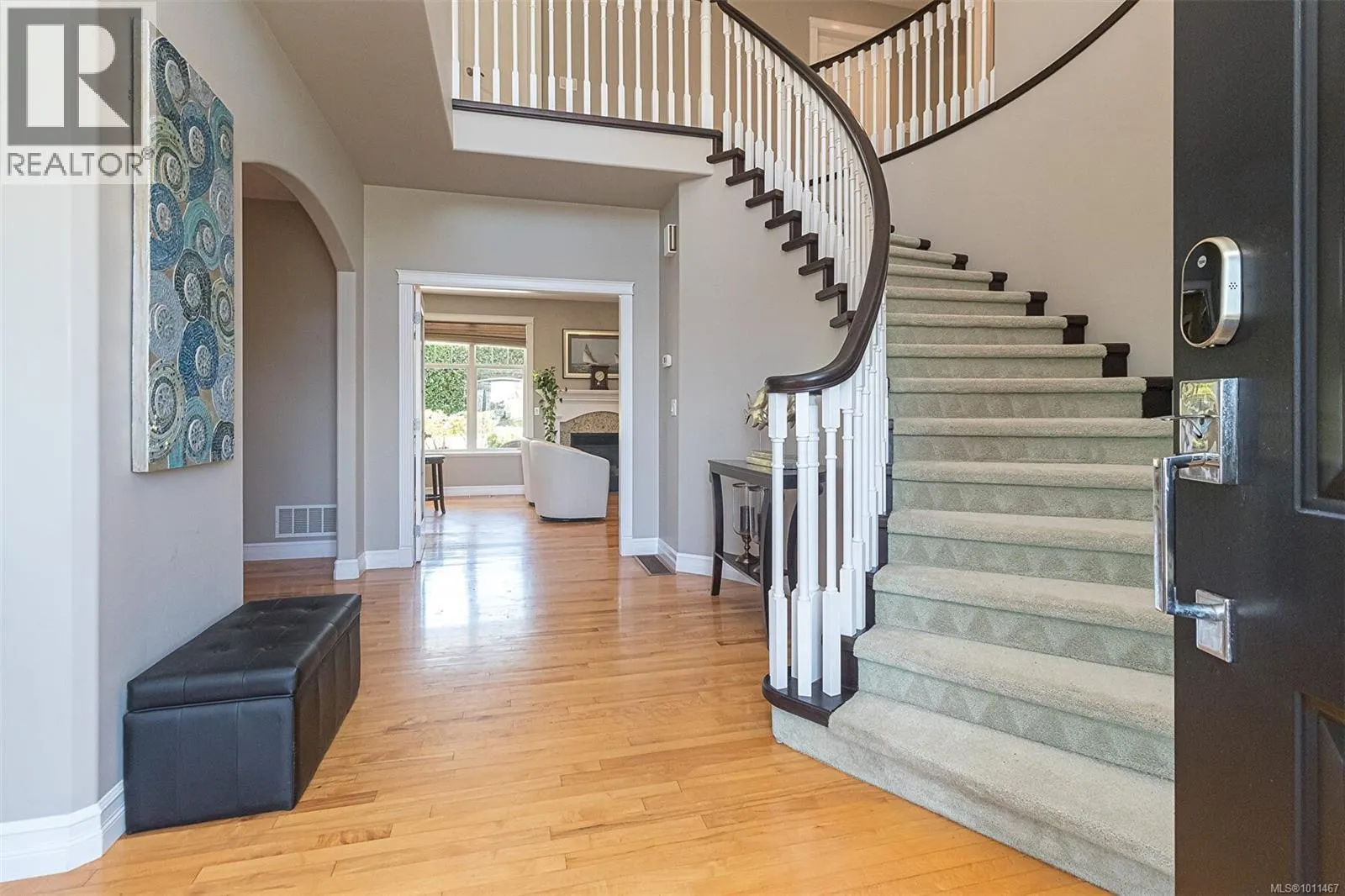 4566 Gordon Point Dr