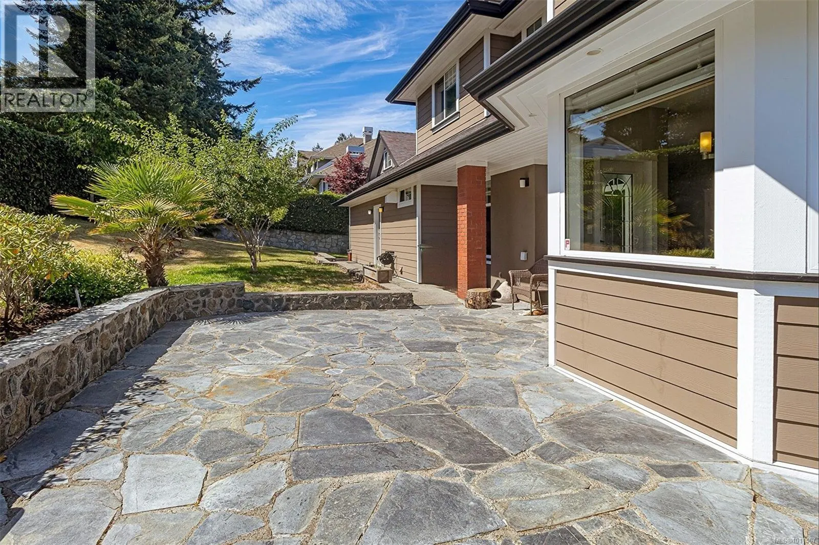 4566 Gordon Point Dr