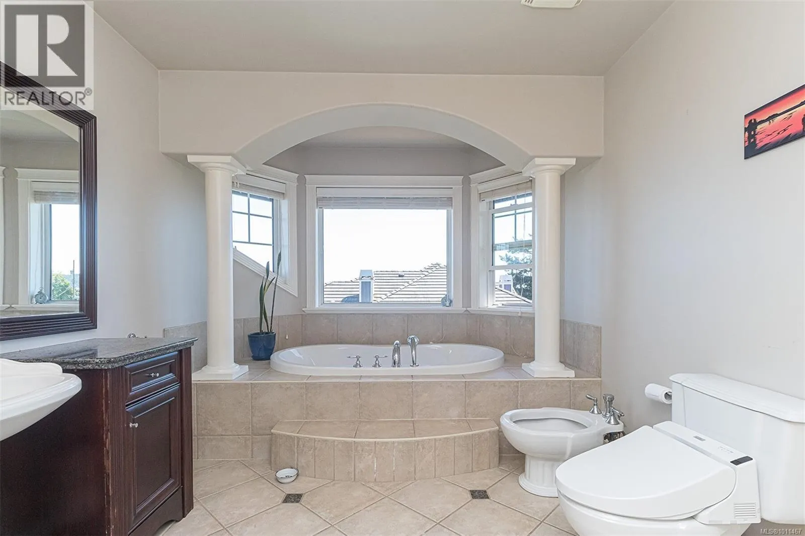 4566 Gordon Point Dr
