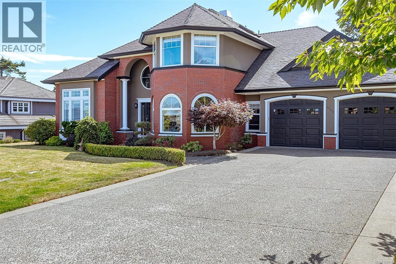 4566 Gordon Point Dr