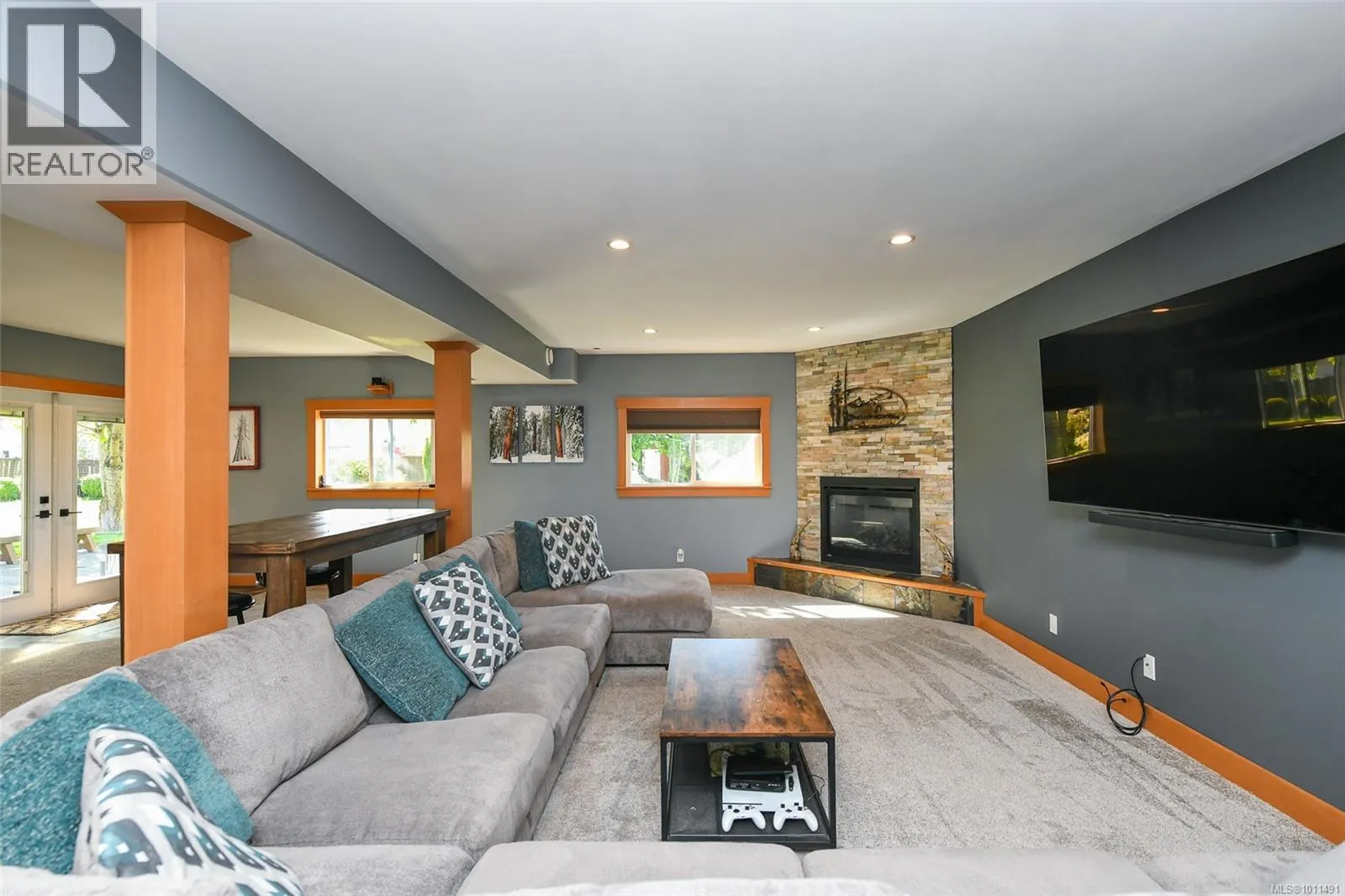 342 Anne Rd
