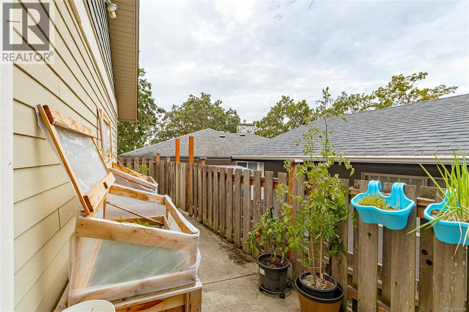 1903 Woodley Rd