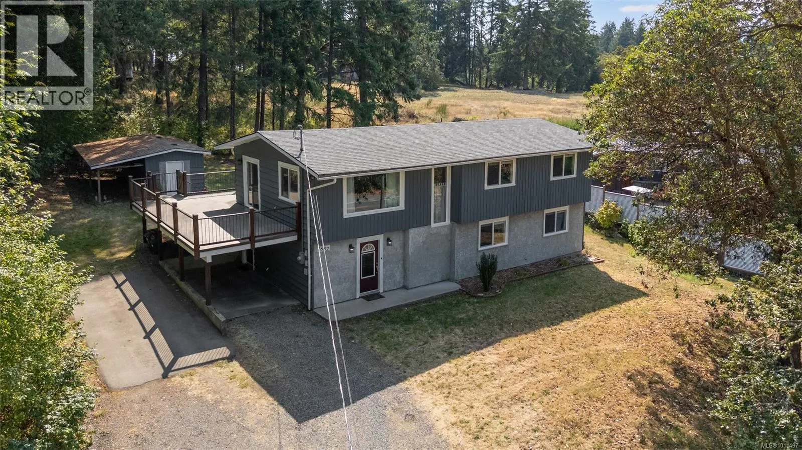 1652 Maple Bay Rd