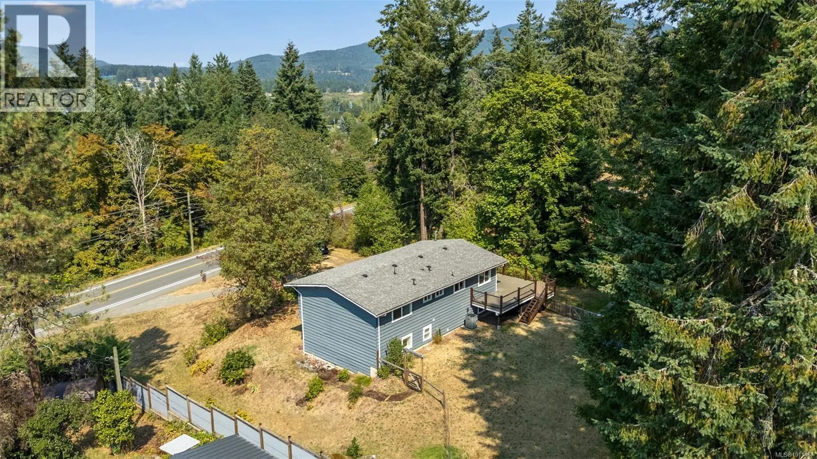 1652 Maple Bay Rd