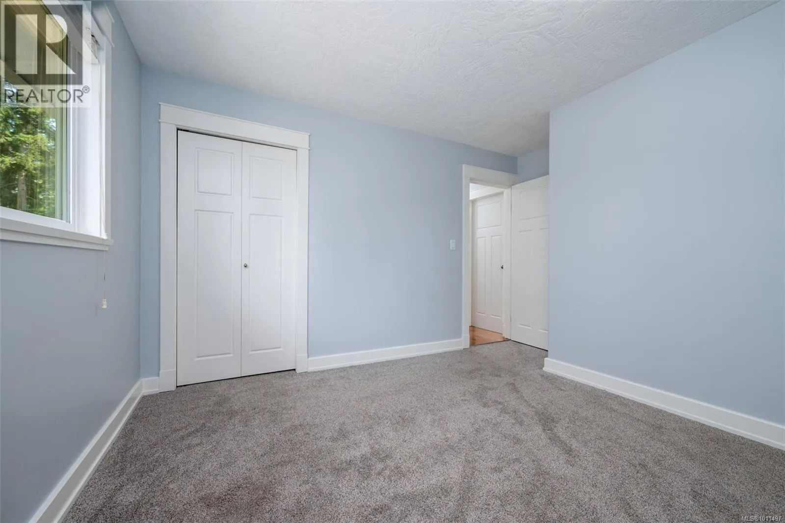 1652 Maple Bay Rd