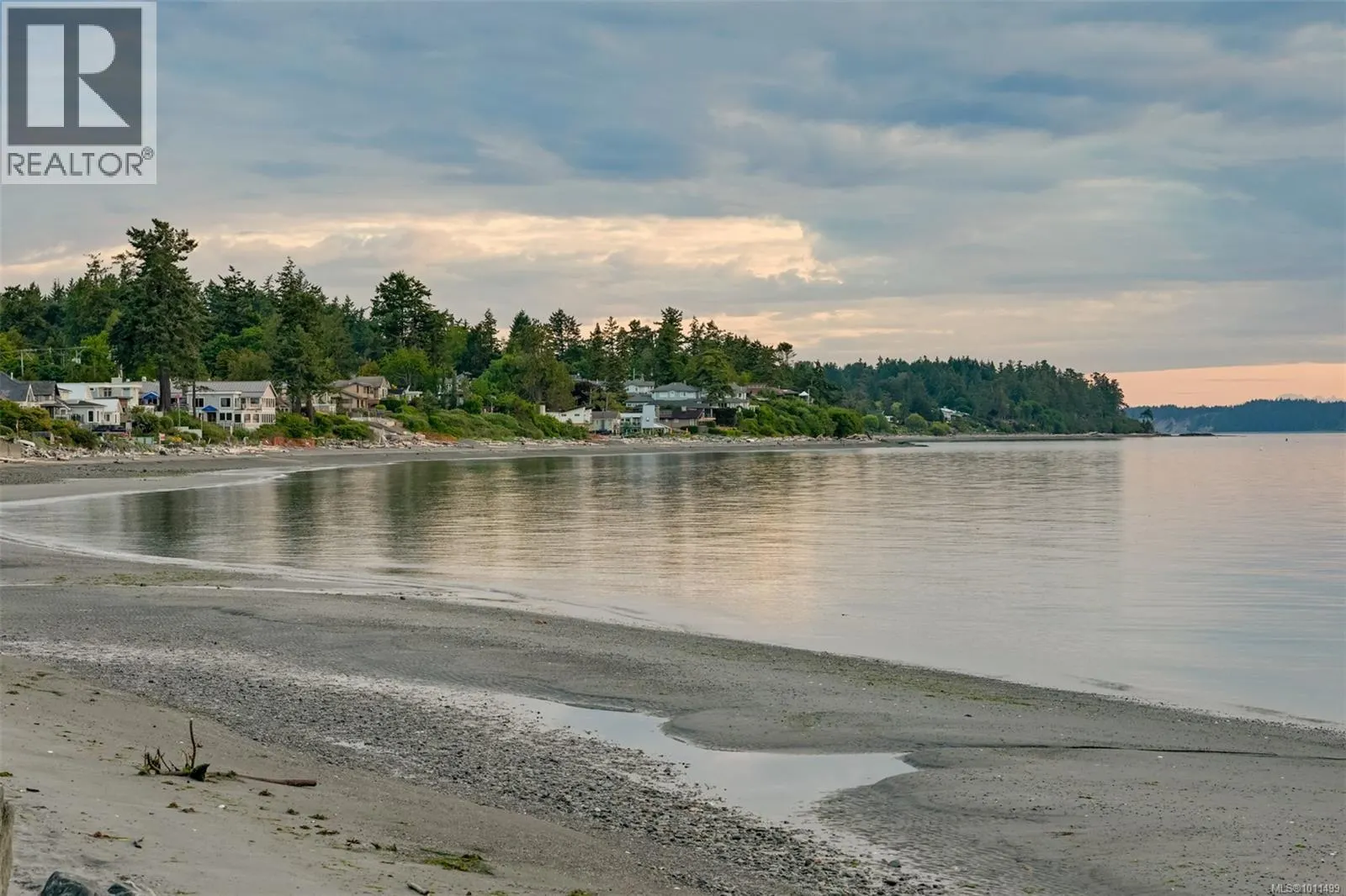 4971 Cordova Bay Rd