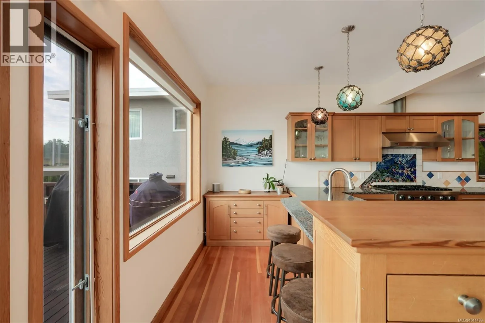 4971 Cordova Bay Rd