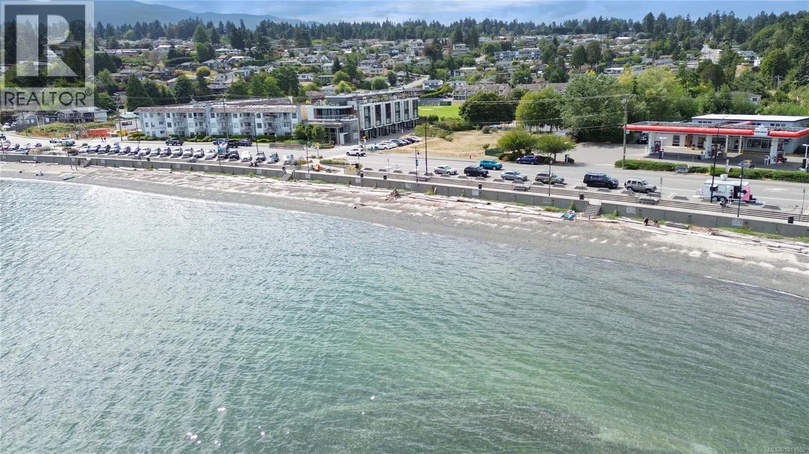 320 2815 Departure Bay Rd