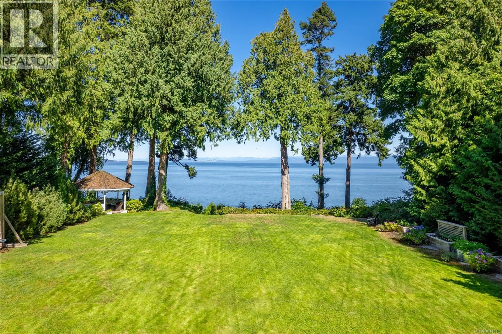 1895 Widgeon Rd