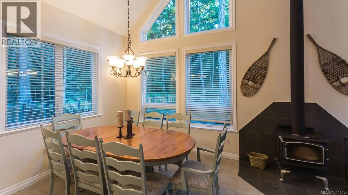 1895 Widgeon Rd