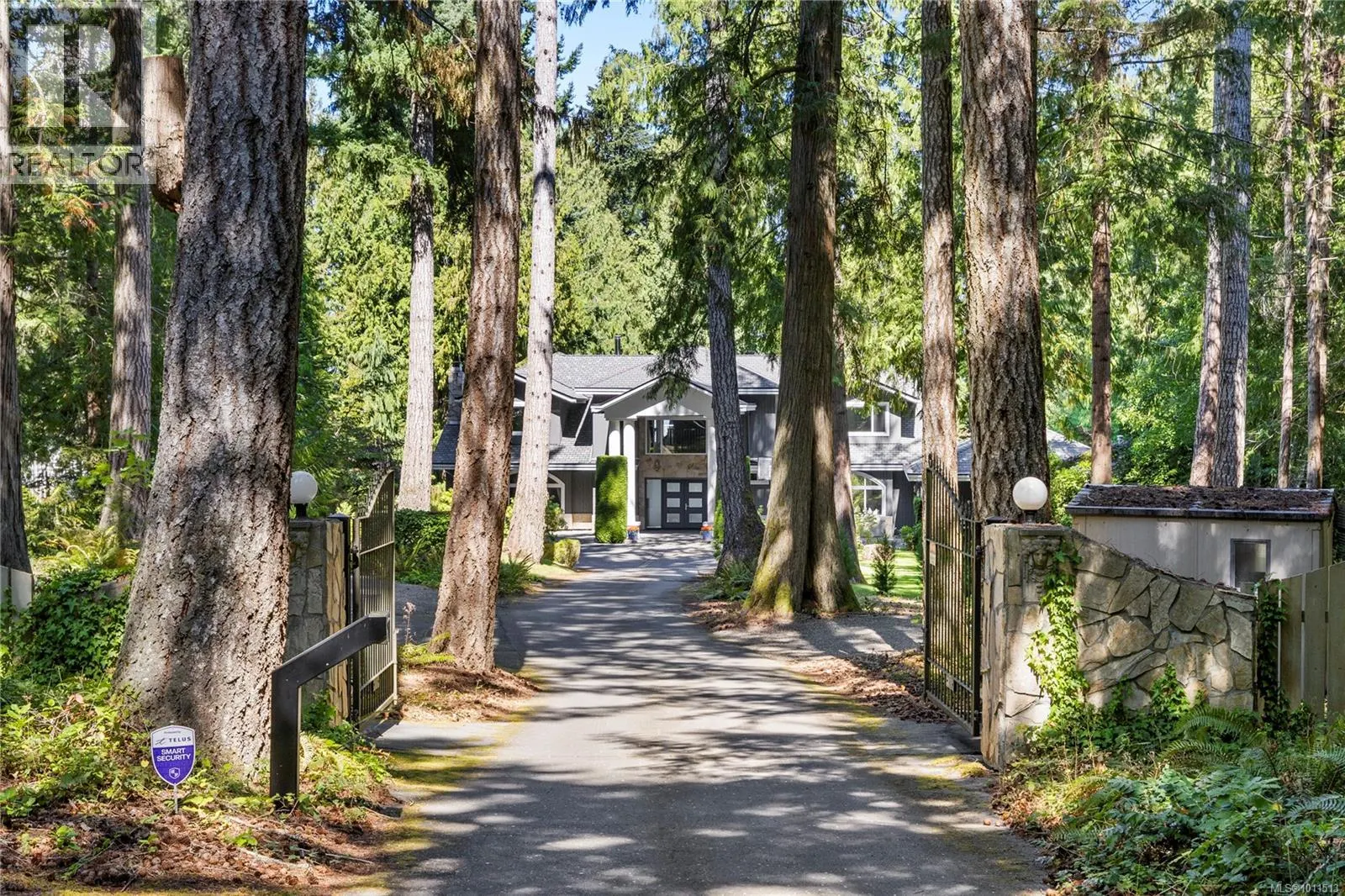 1895 Widgeon Rd