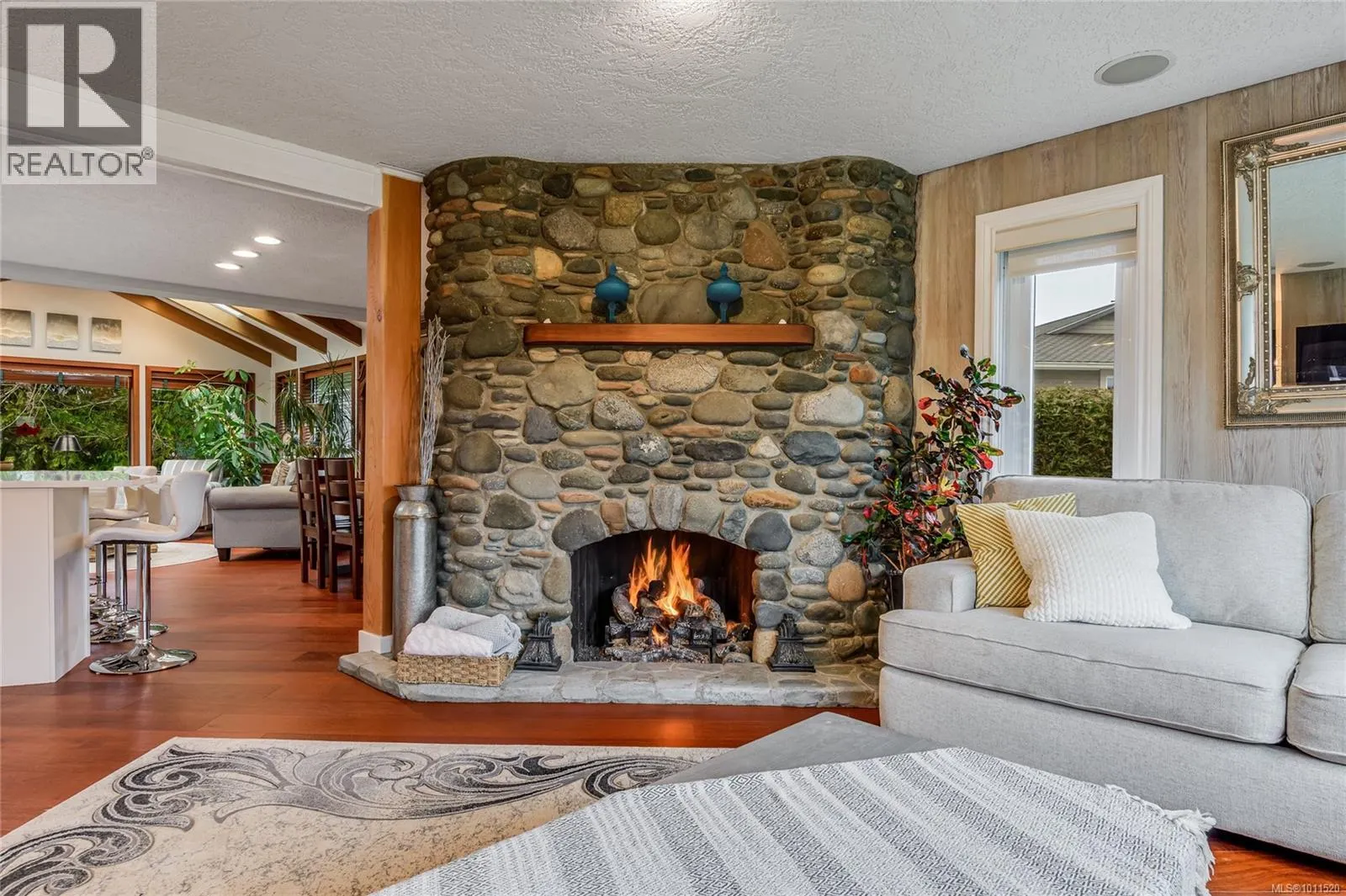 115 Engles Rd