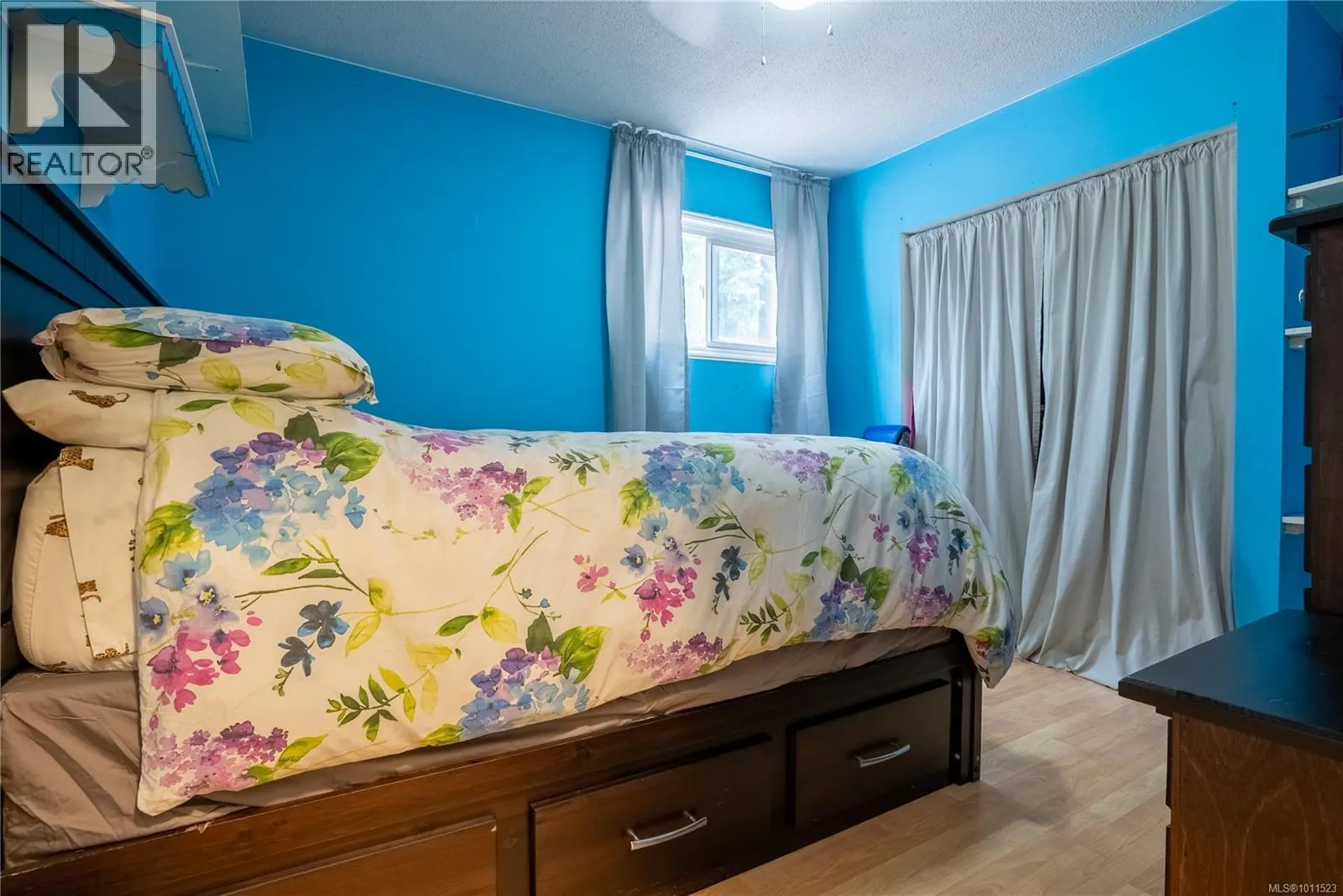 2808 Sooke Lake Rd