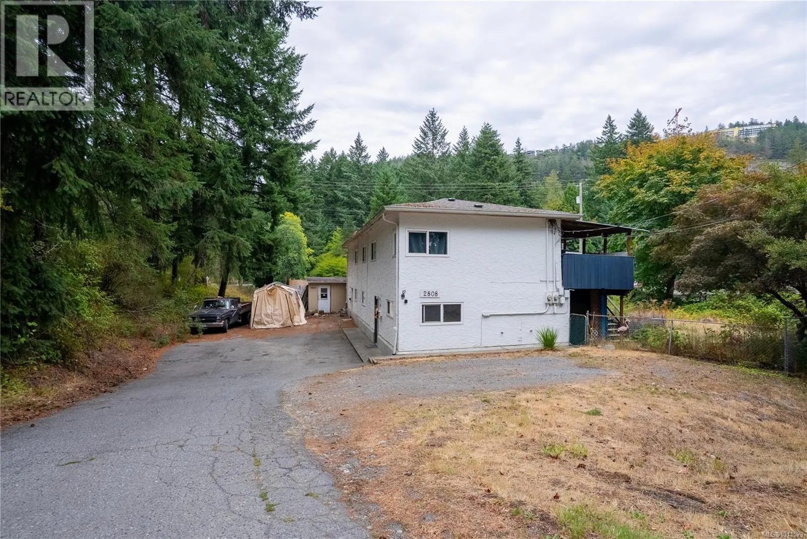 2808 Sooke Lake Rd