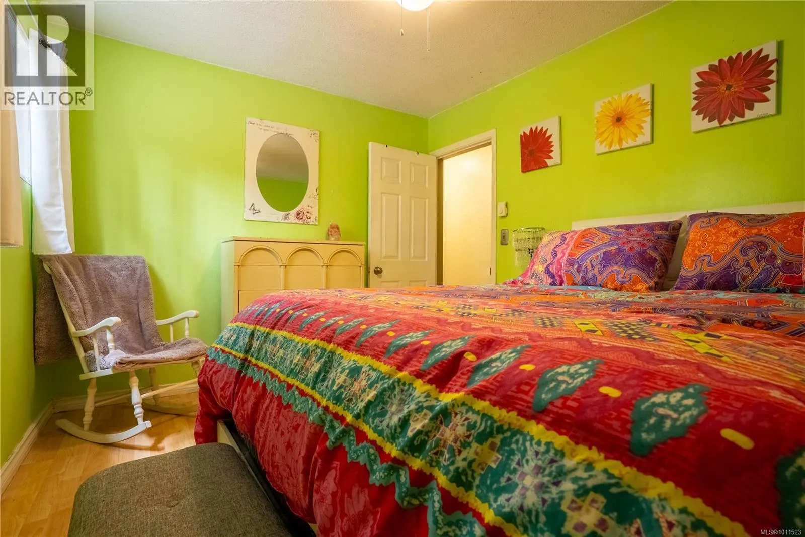 2808 Sooke Lake Rd