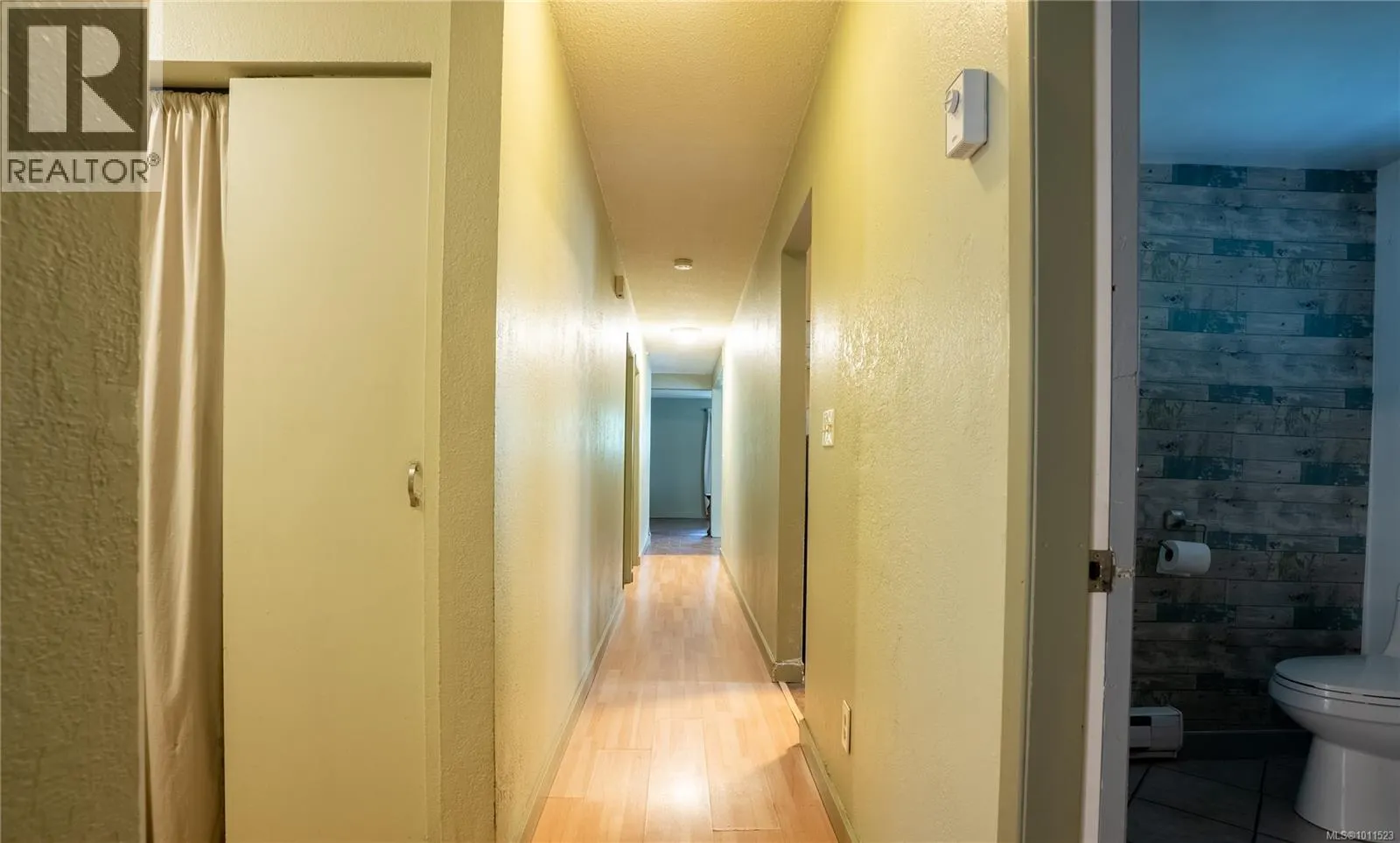 2808 Sooke Lake Rd