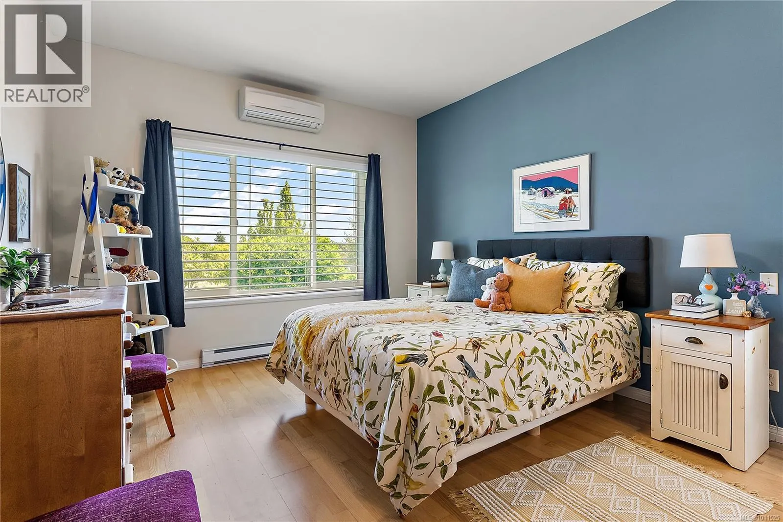 7952 Polo Park Cres