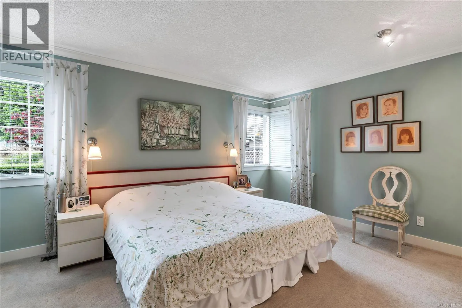 541 Cedar Cres