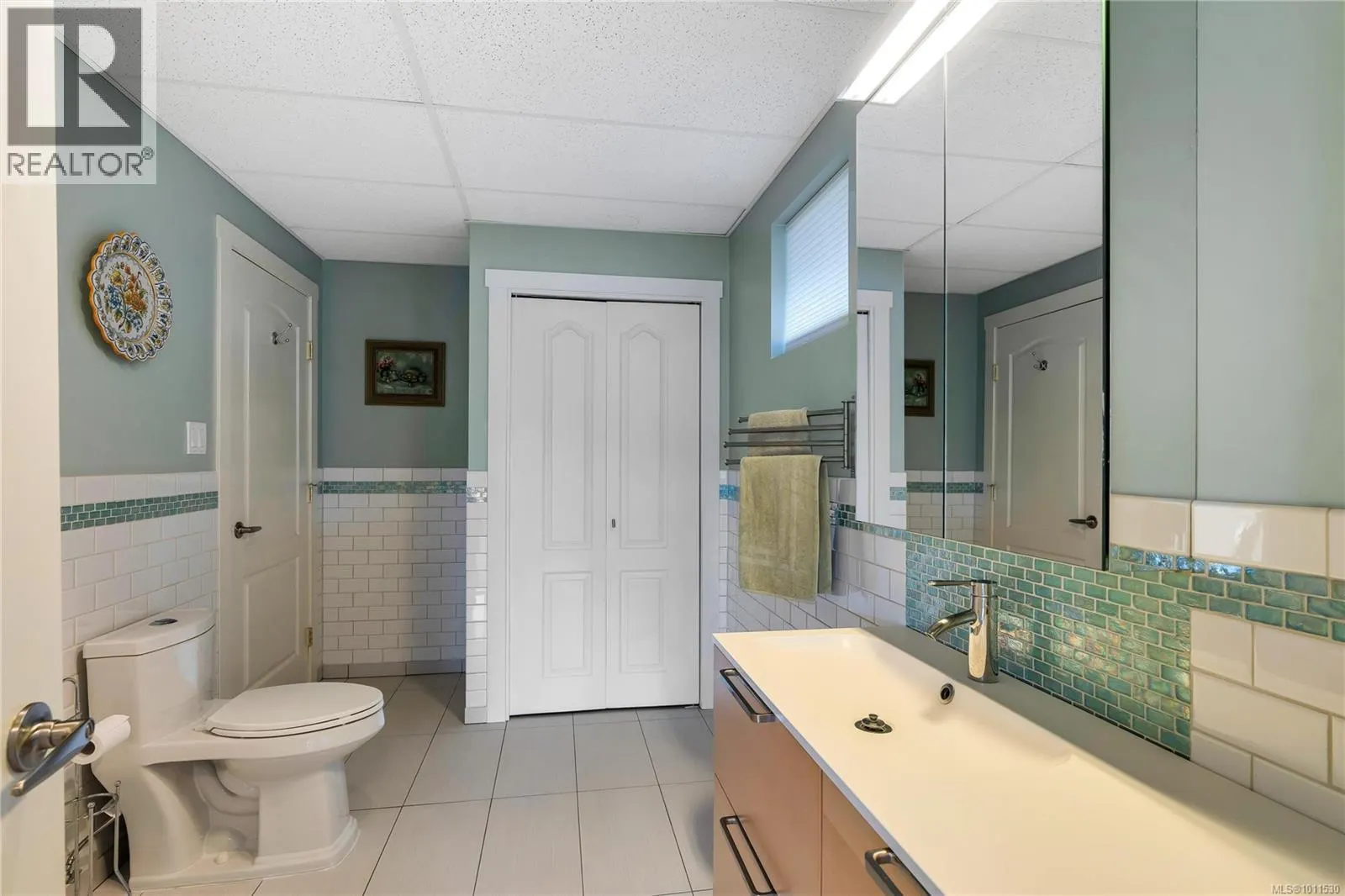 541 Cedar Cres