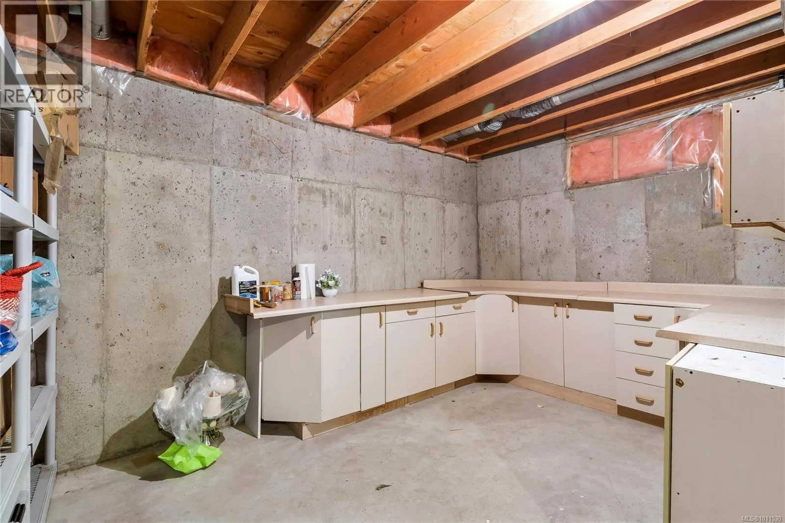 541 Cedar Cres