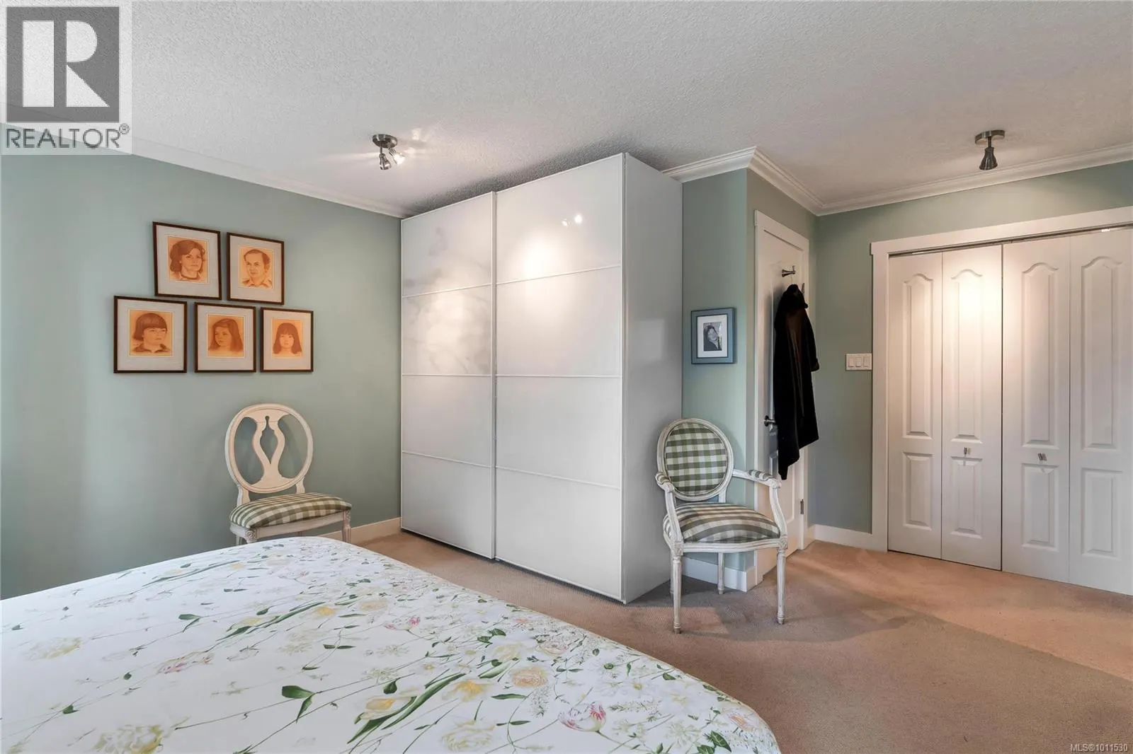 541 Cedar Cres