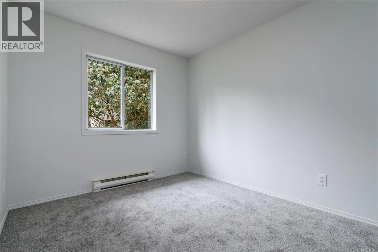 2850 Santana Dr