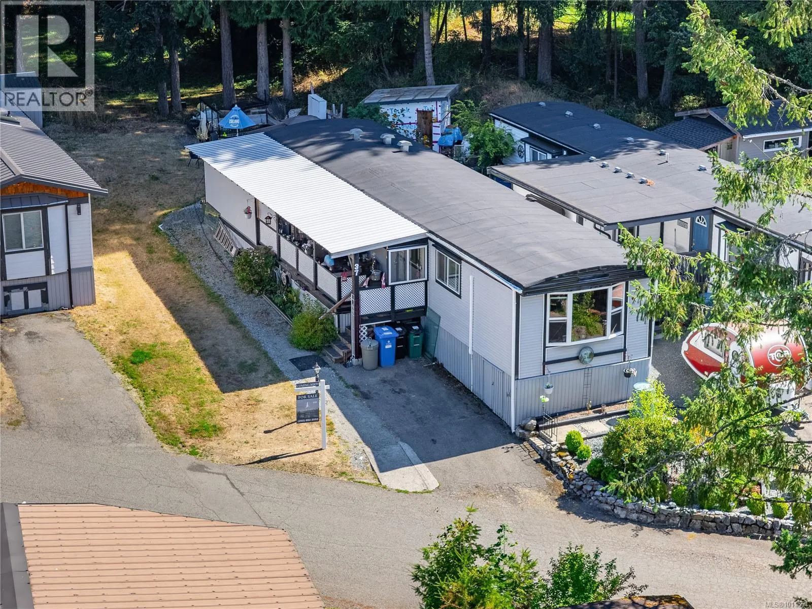 37 2785 Wallbank Rd
