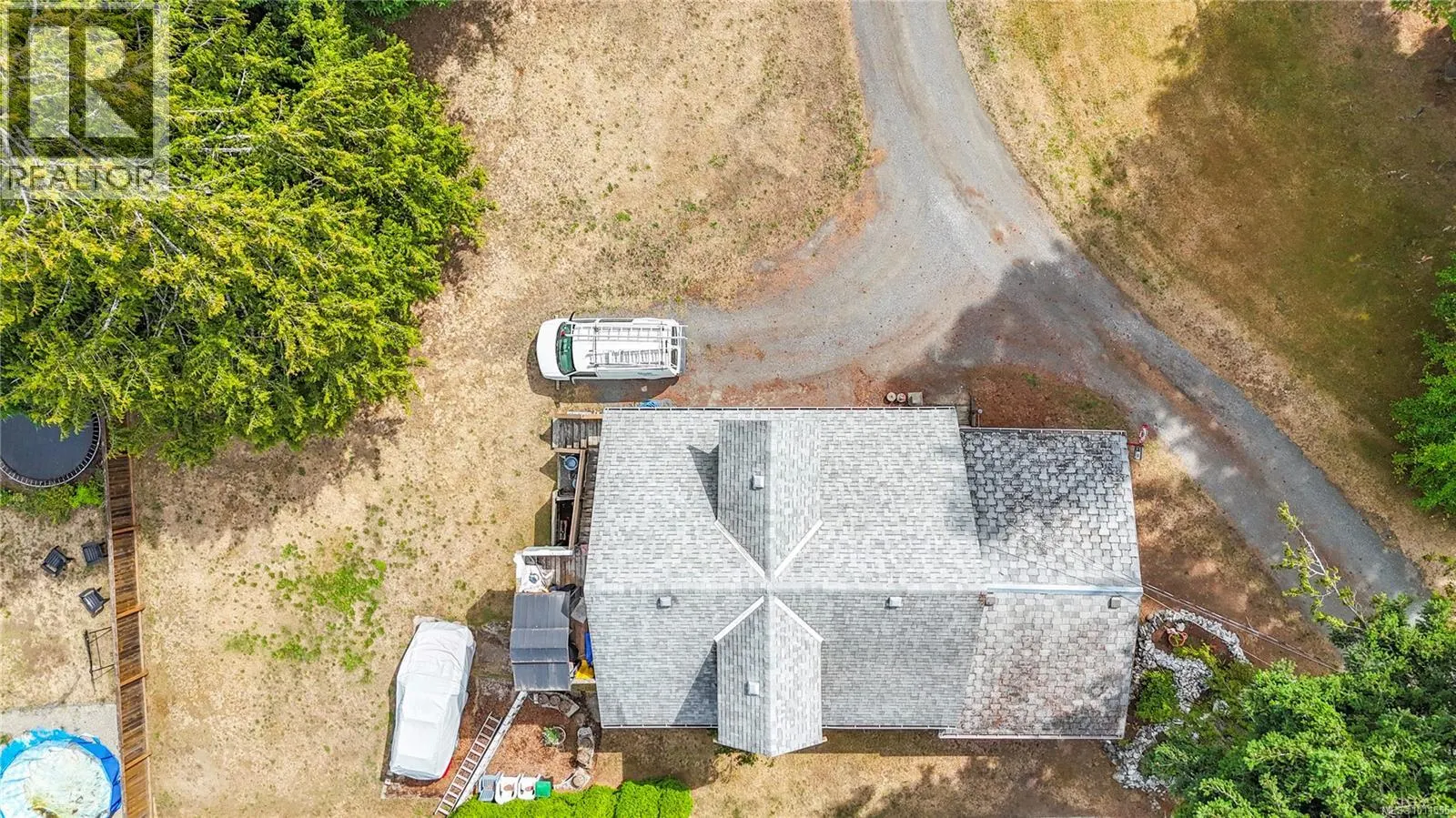 936 Walfred Rd
