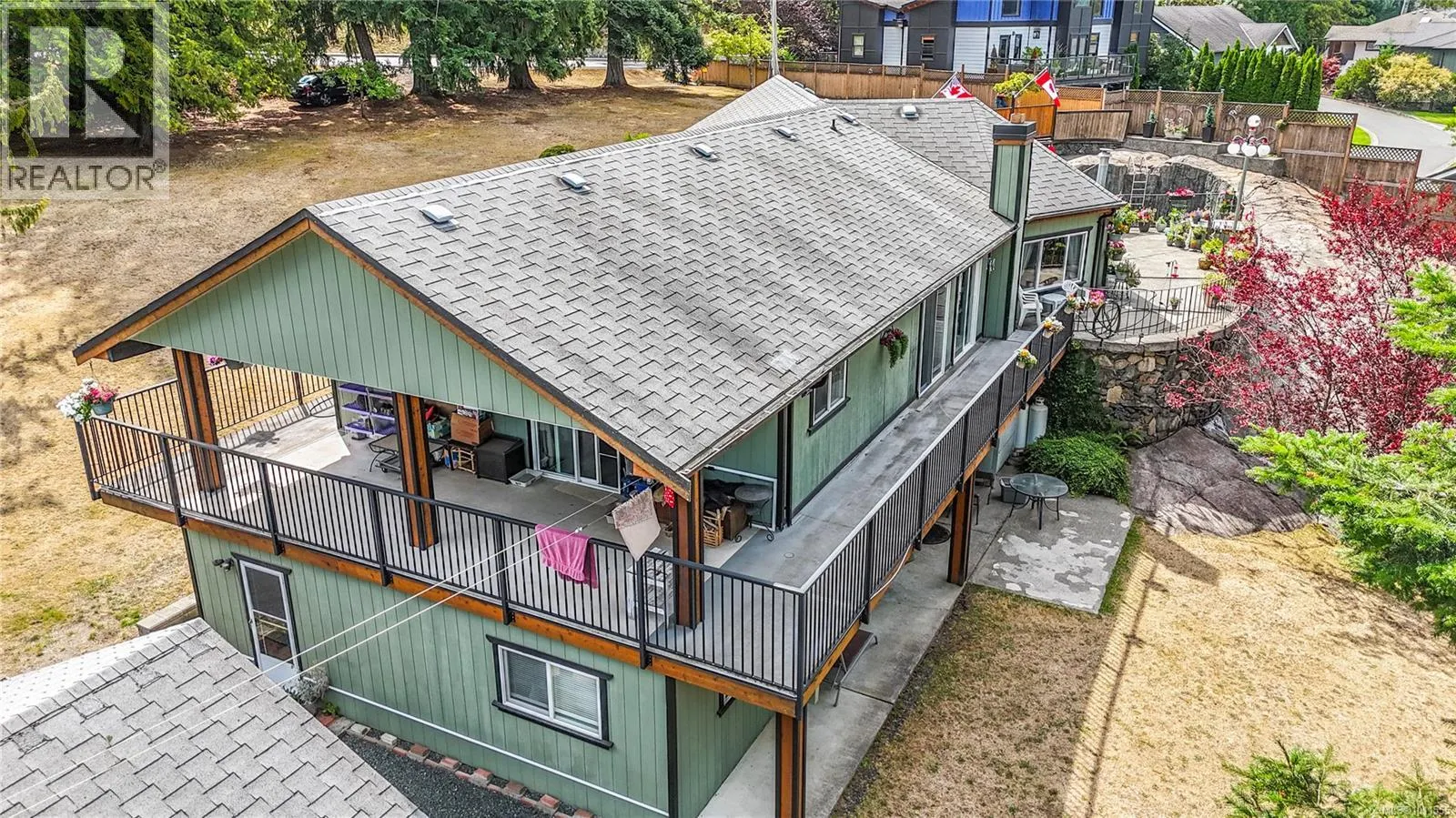 936 Walfred Rd