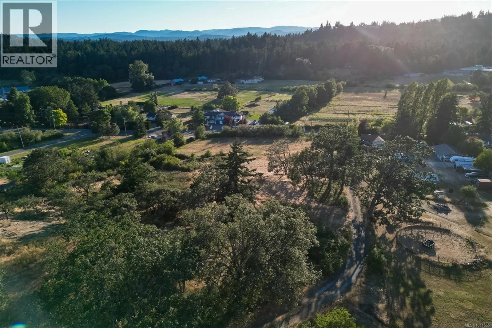 4589 Blenkinsop Rd