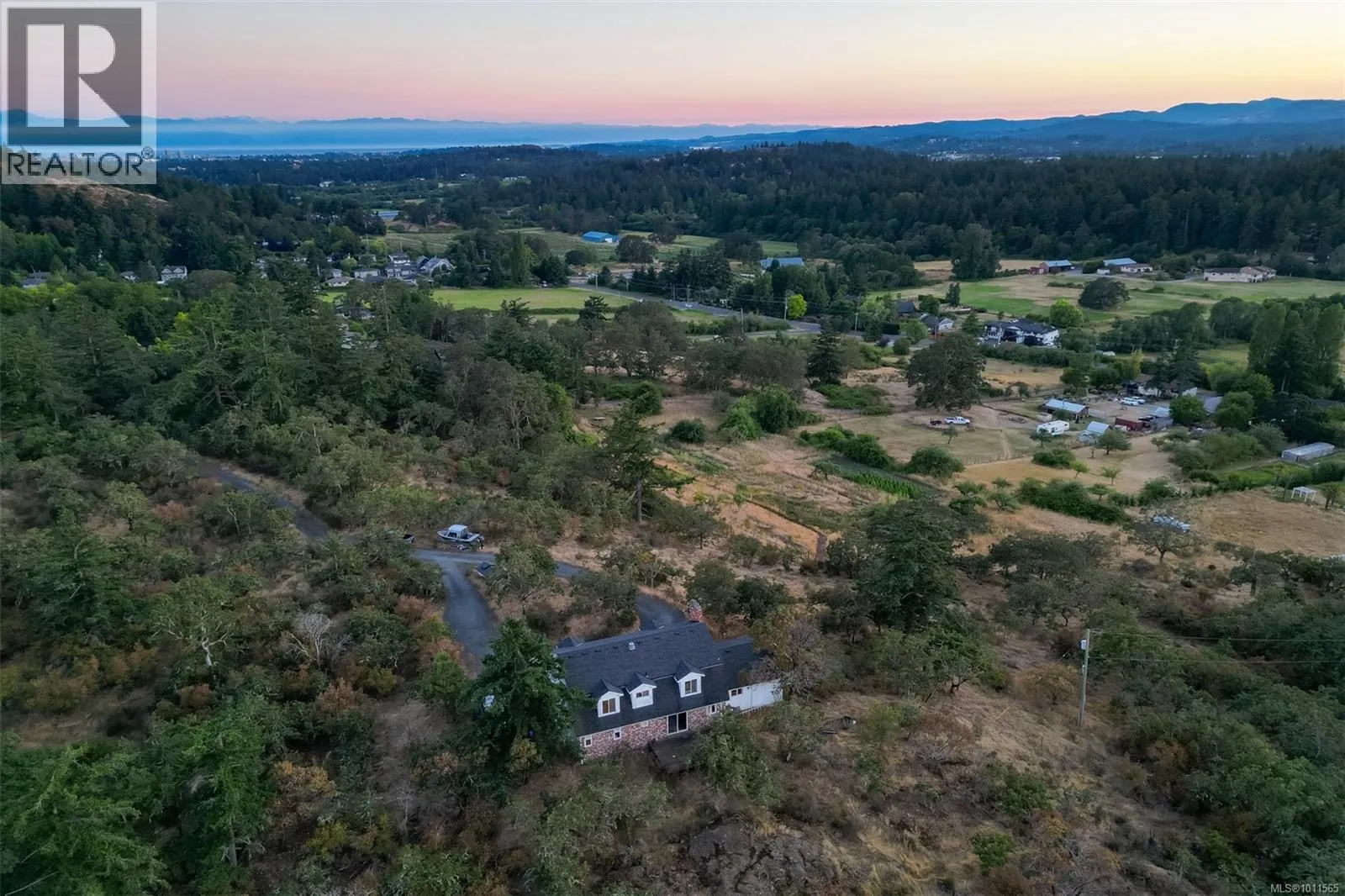 4589 Blenkinsop Rd