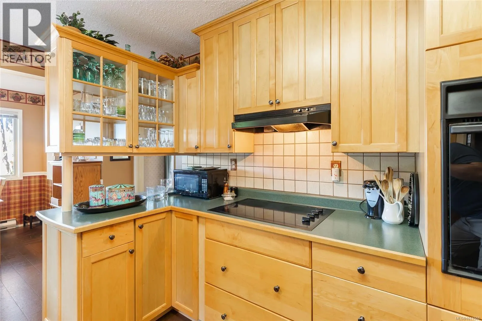 1419 Madrona Dr