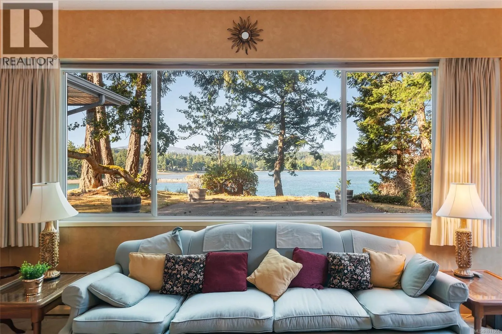 1419 Madrona Dr
