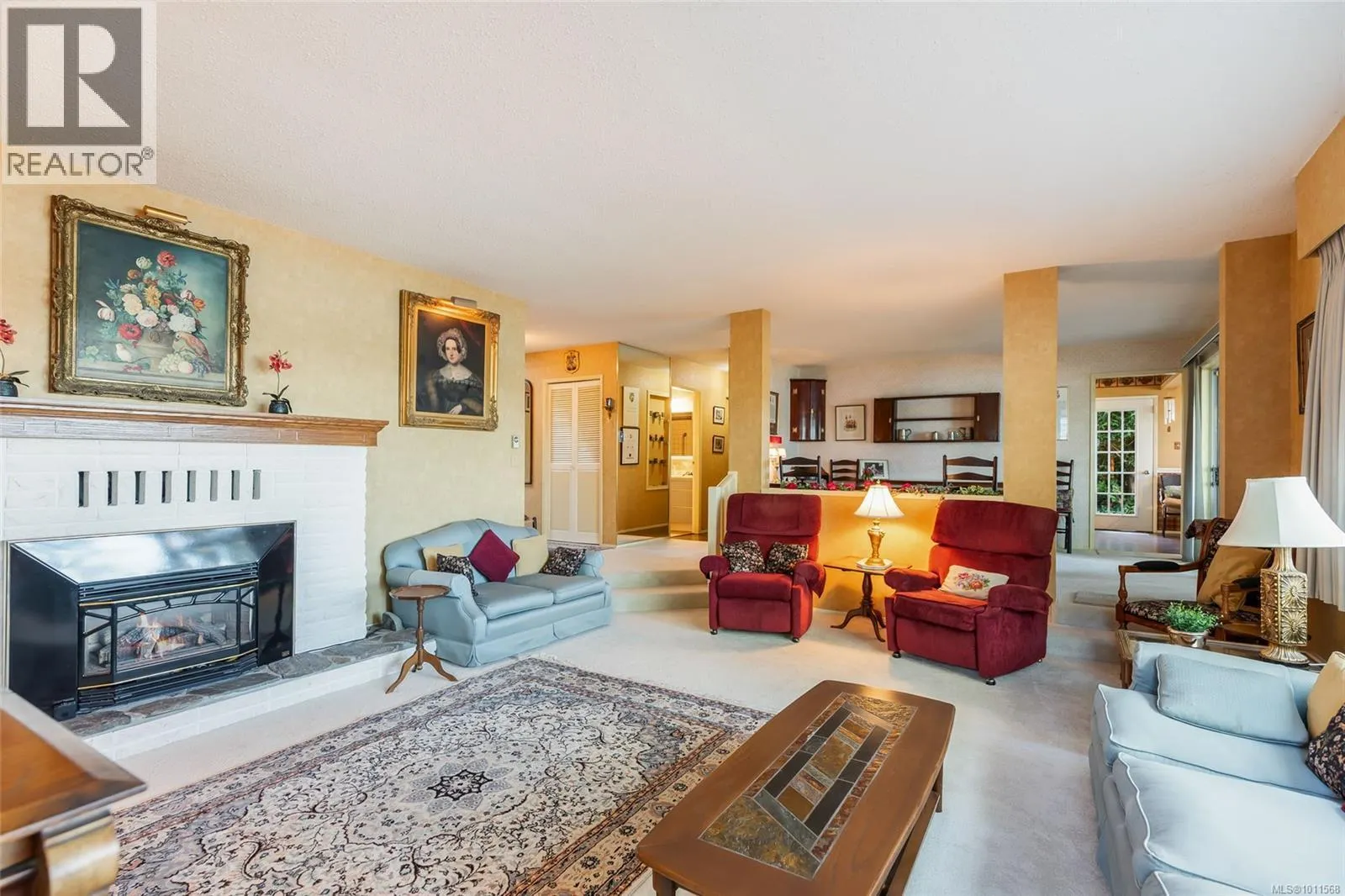 1419 Madrona Dr