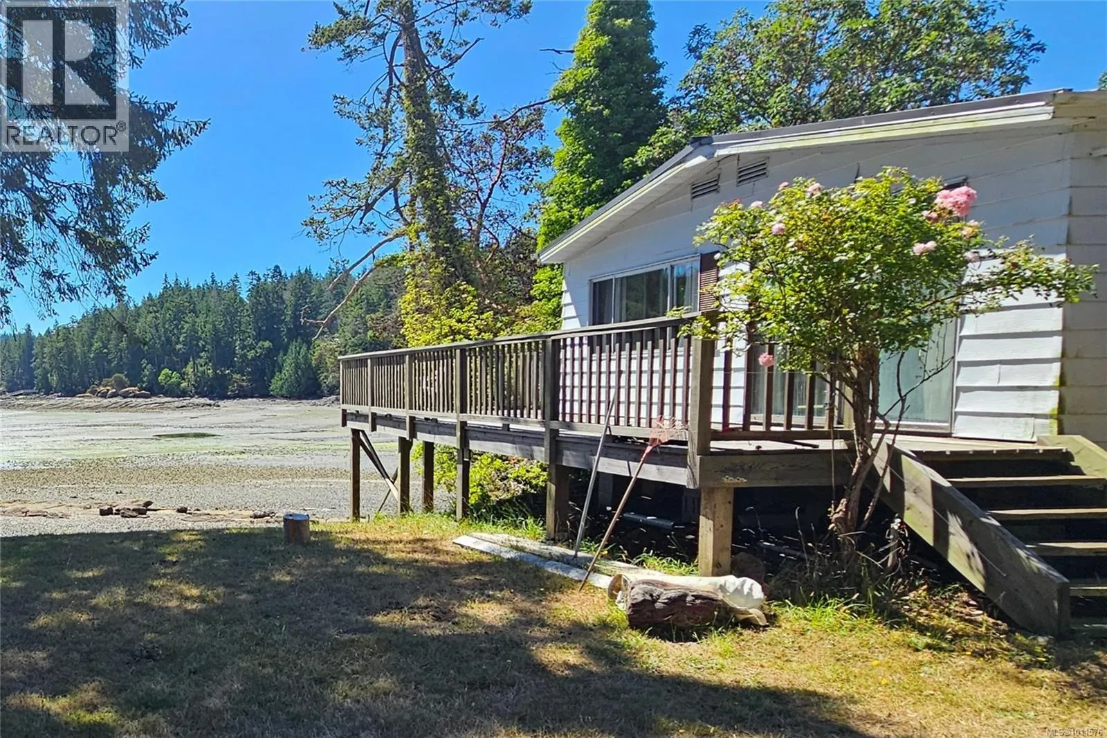 Lot 4 Maple Bay Rd