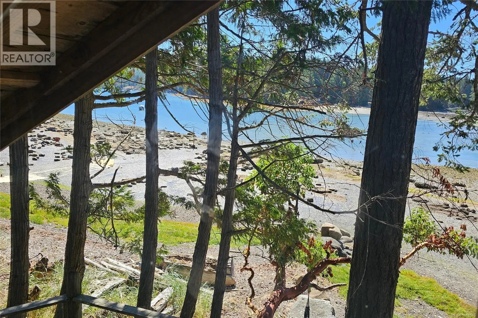 Lot 4 Maple Bay Rd