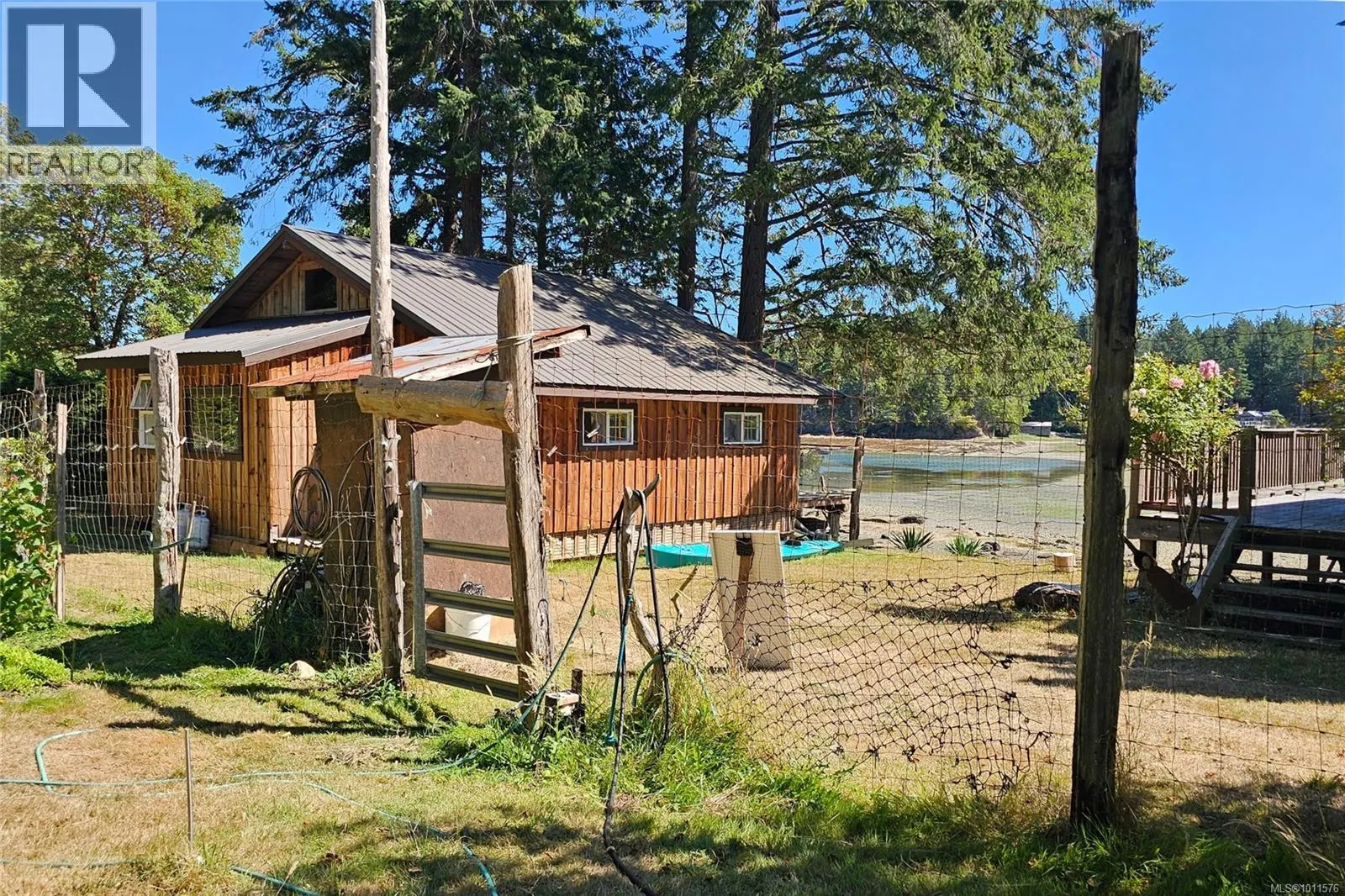 Lot 4 Maple Bay Rd