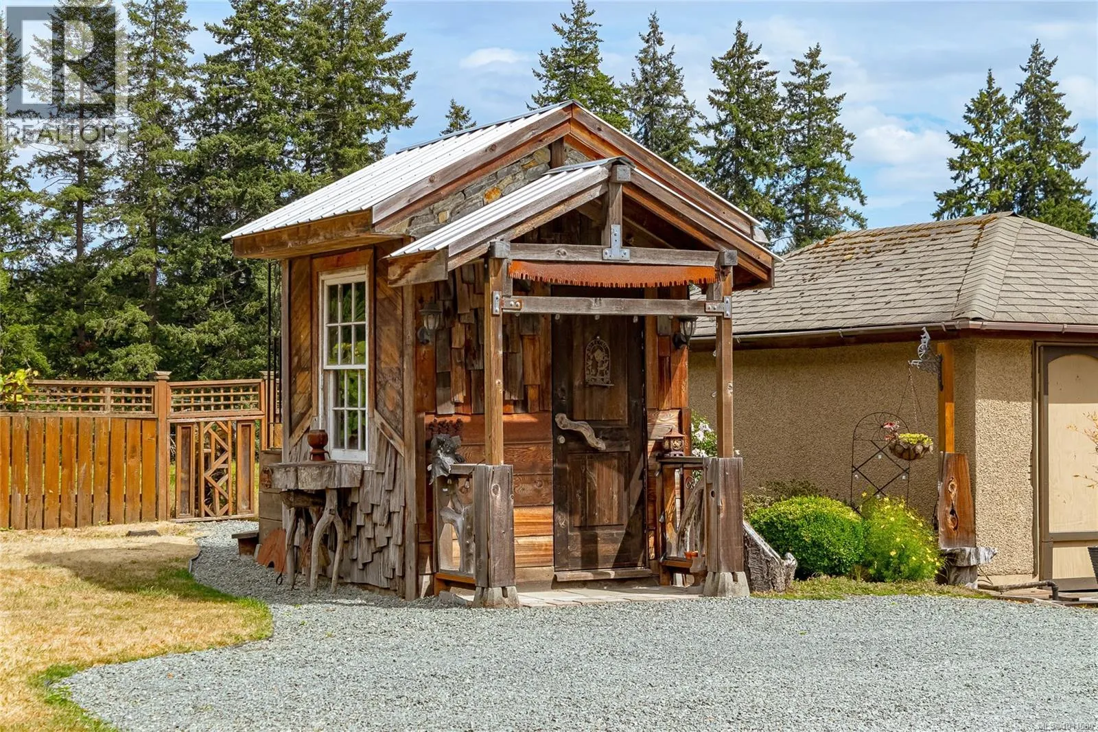 9381 Chemainus Rd