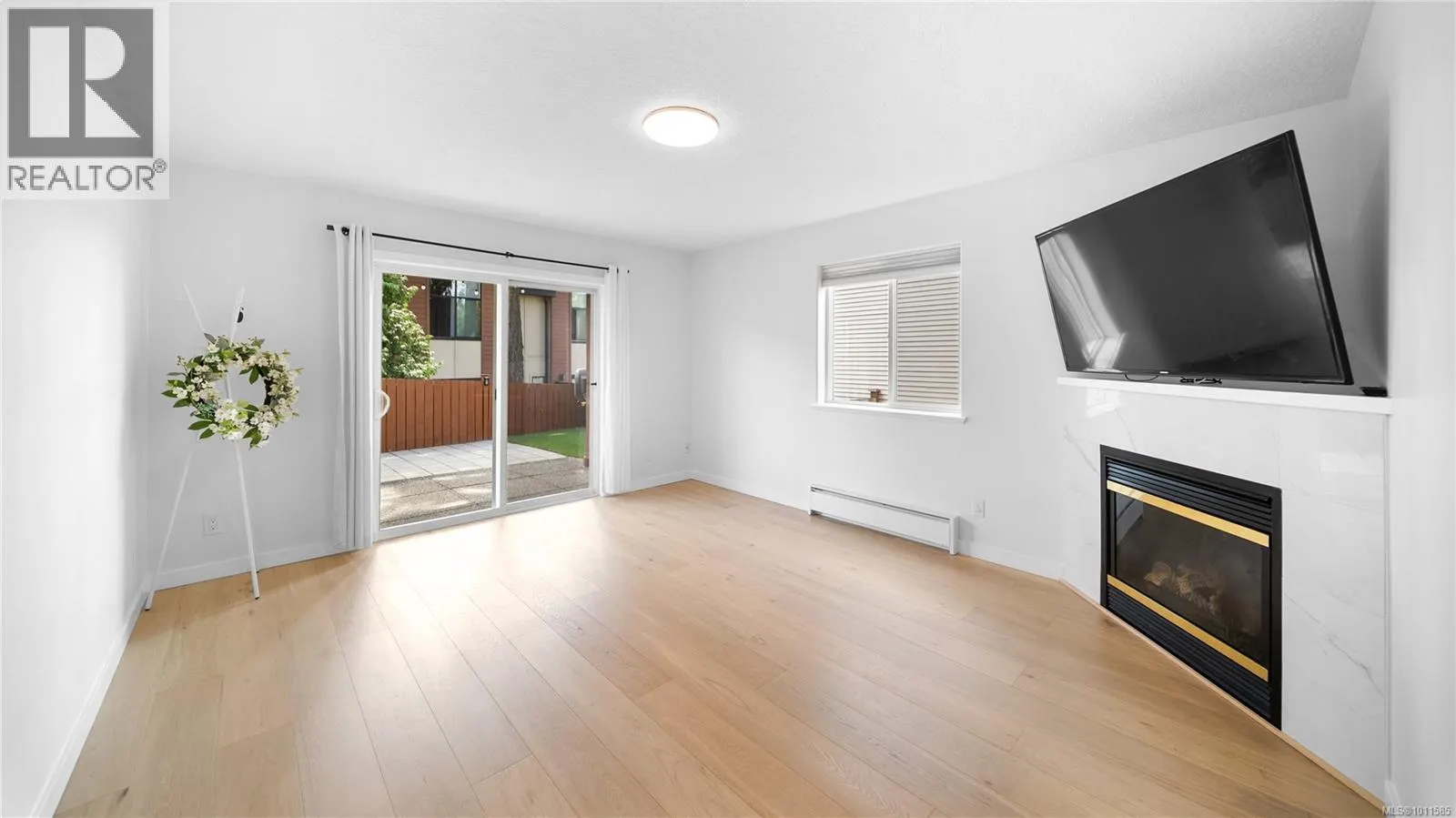 461 Avery Crt