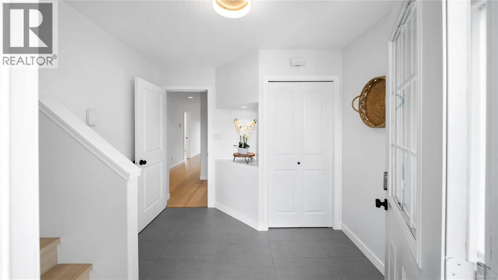 461 Avery Crt