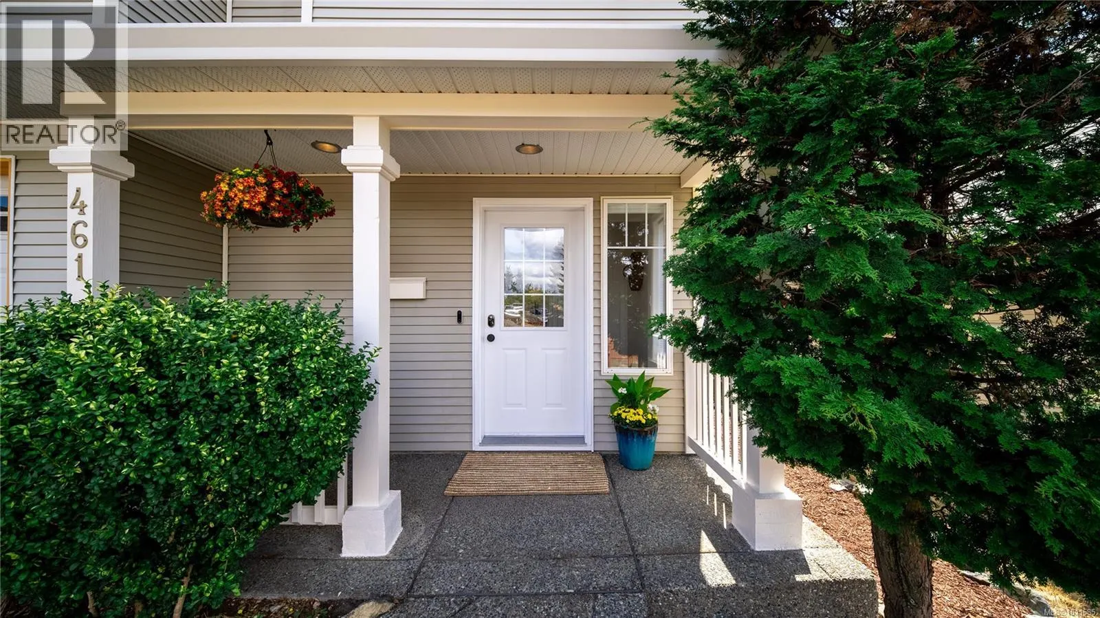 461 Avery Crt