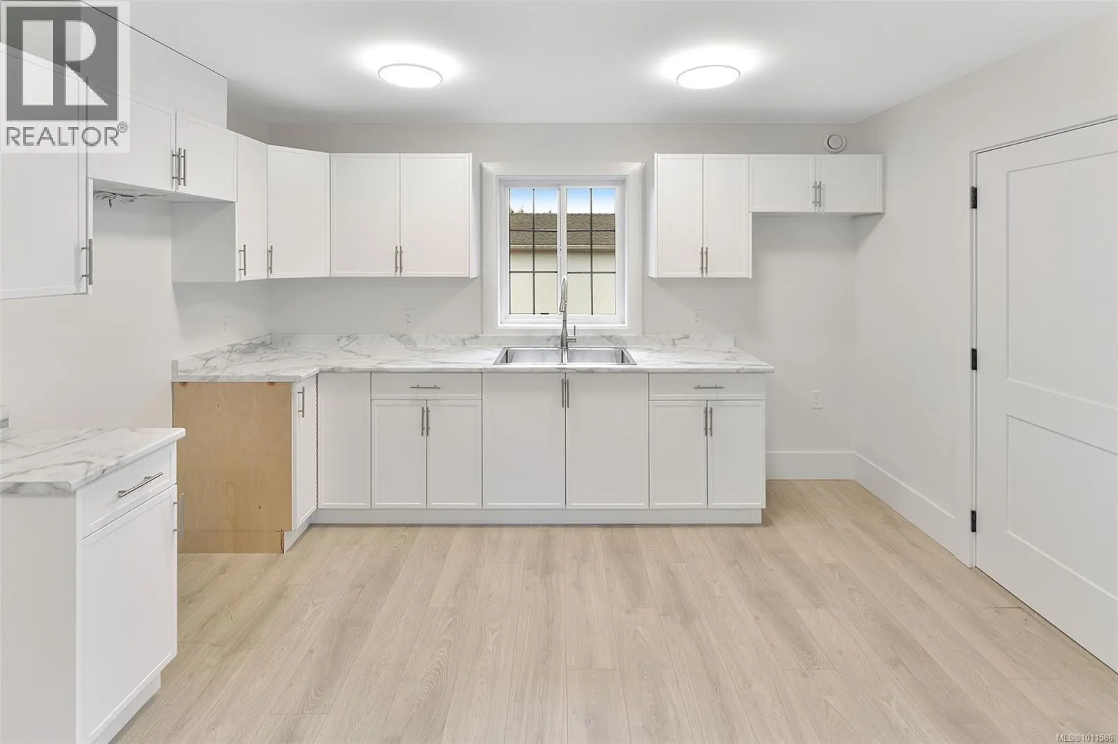 1813 Feltham Rd