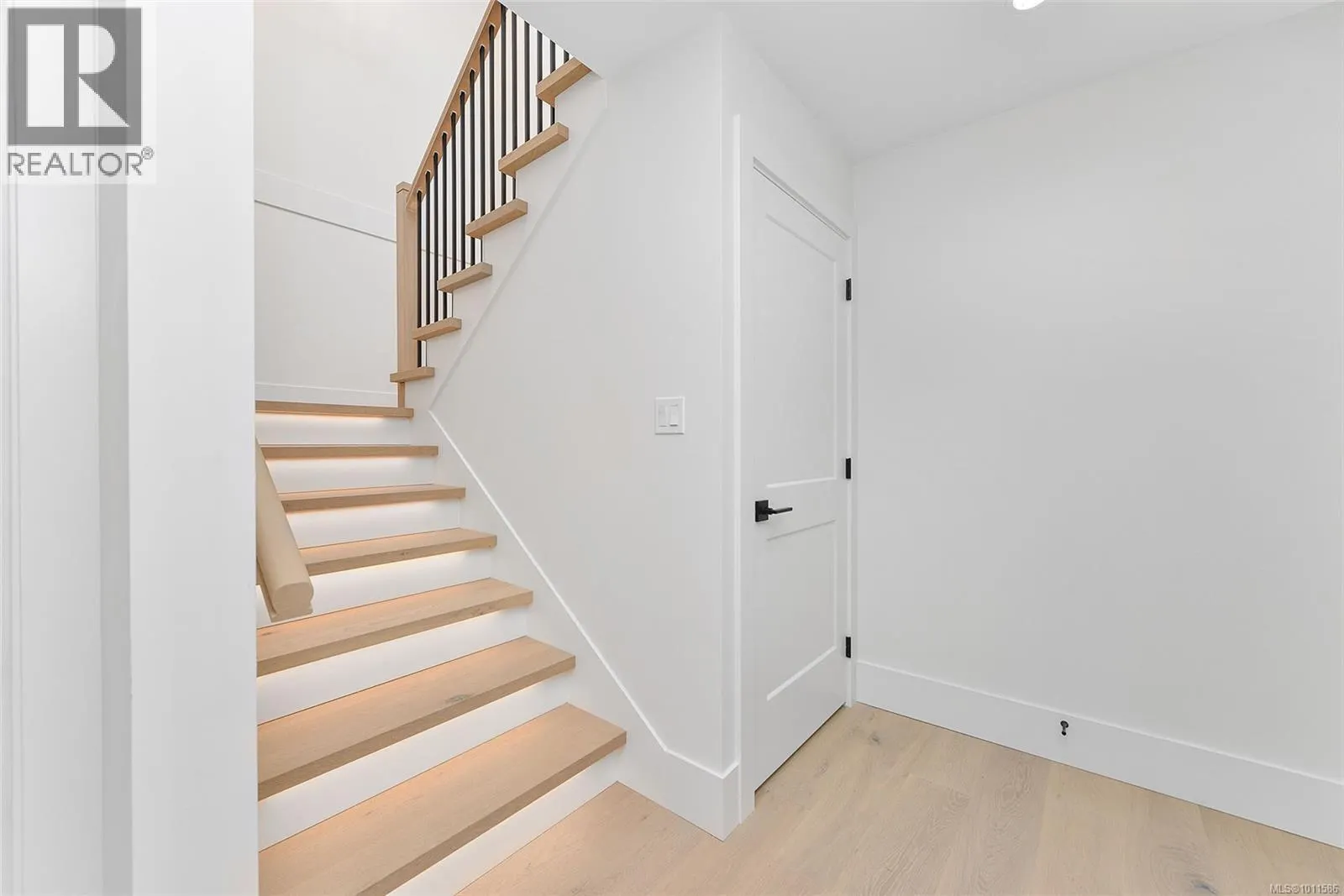1813 Feltham Rd