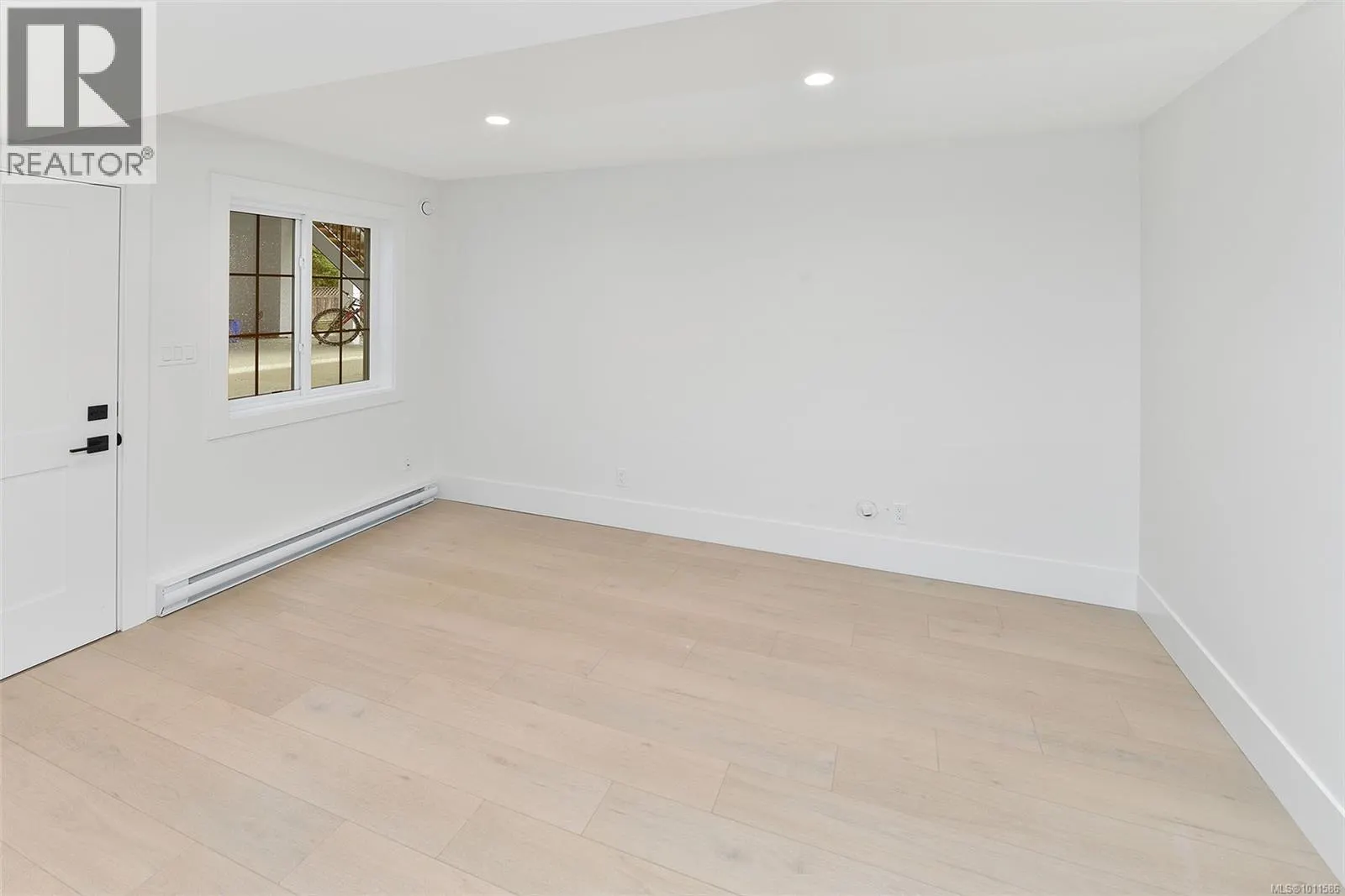 1813 Feltham Rd