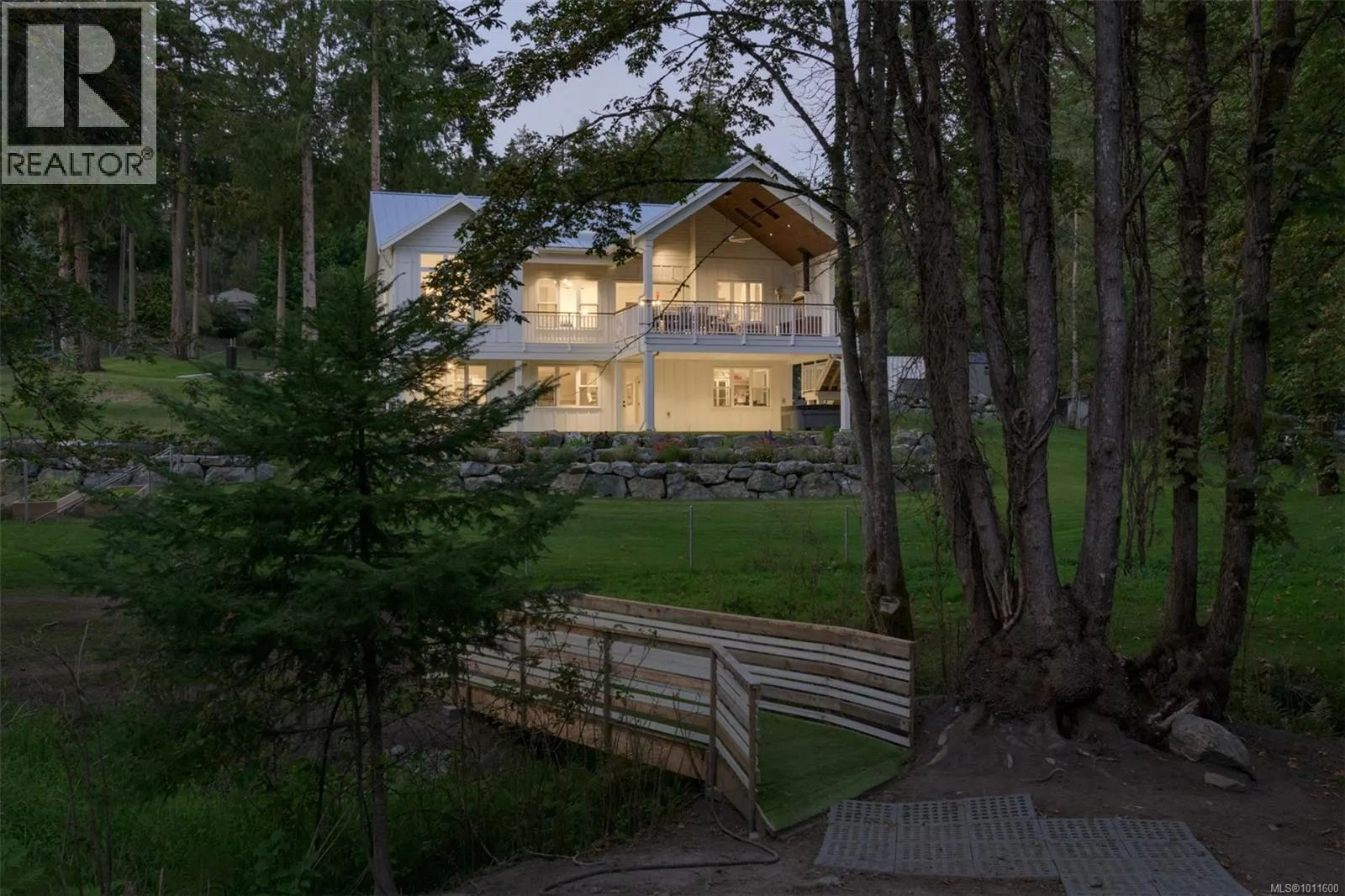 471 Green Mountain Rd