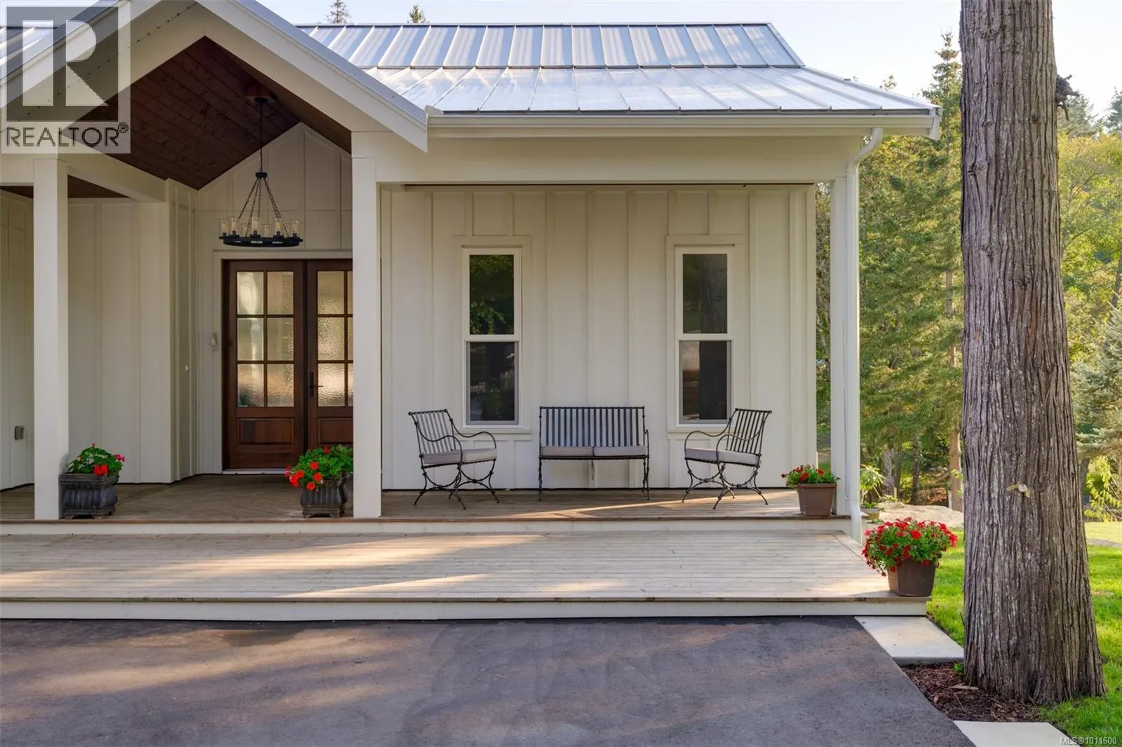 471 Green Mountain Rd