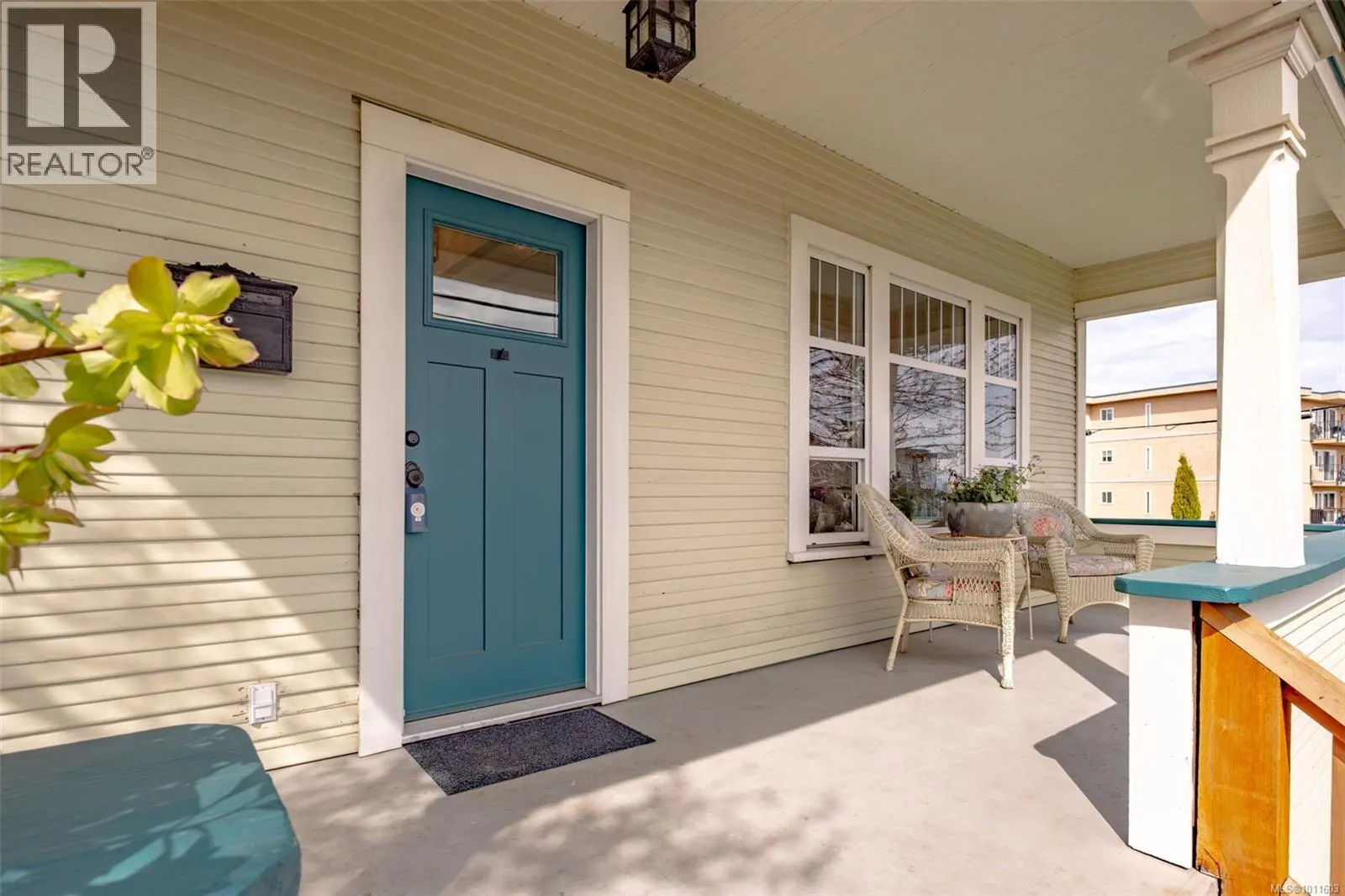 302 Victoria Rd