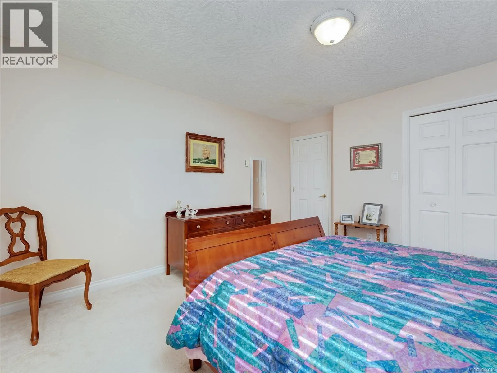4 9903 Resthaven Dr