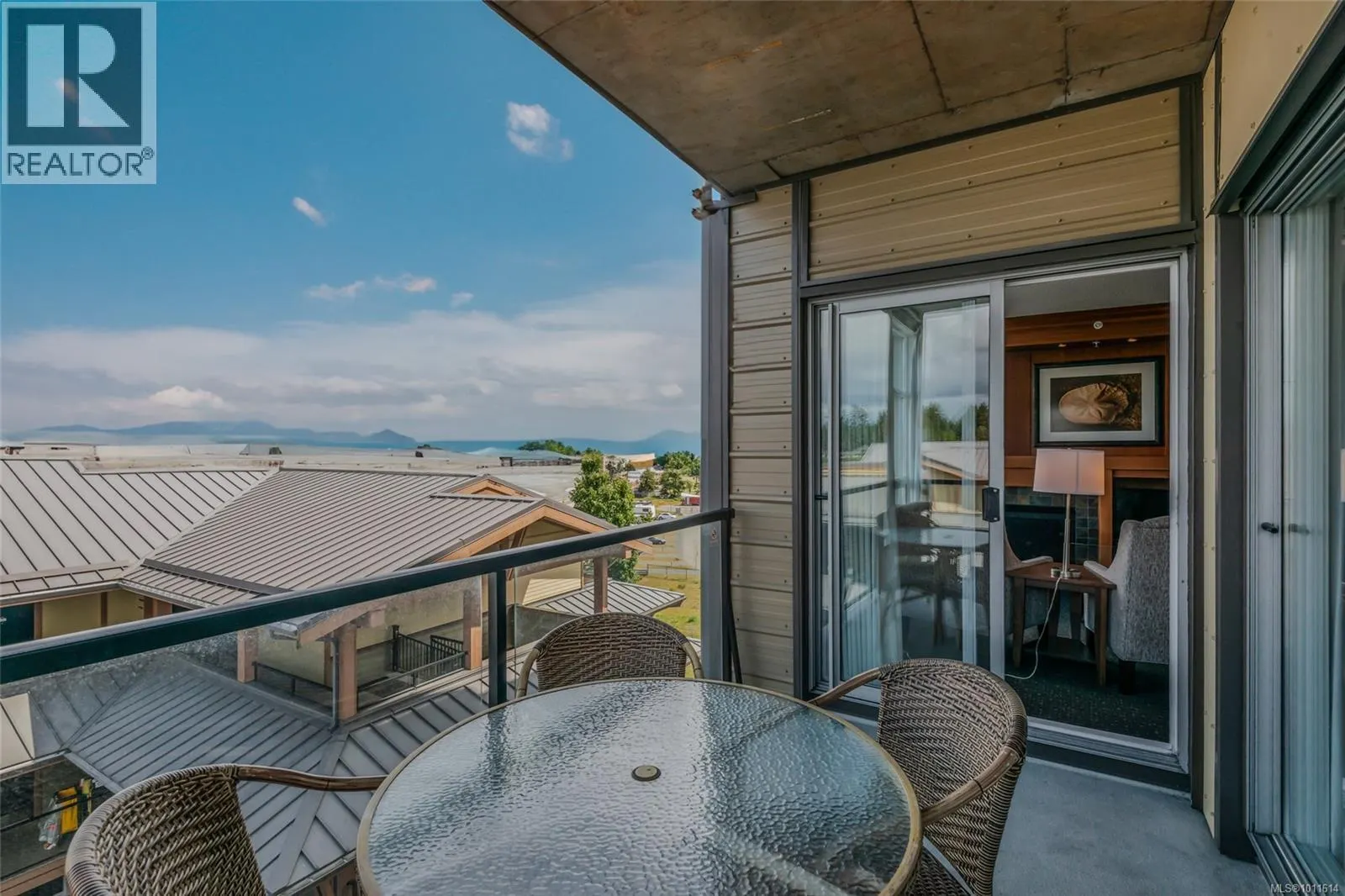 501/502C 181 Beachside Dr