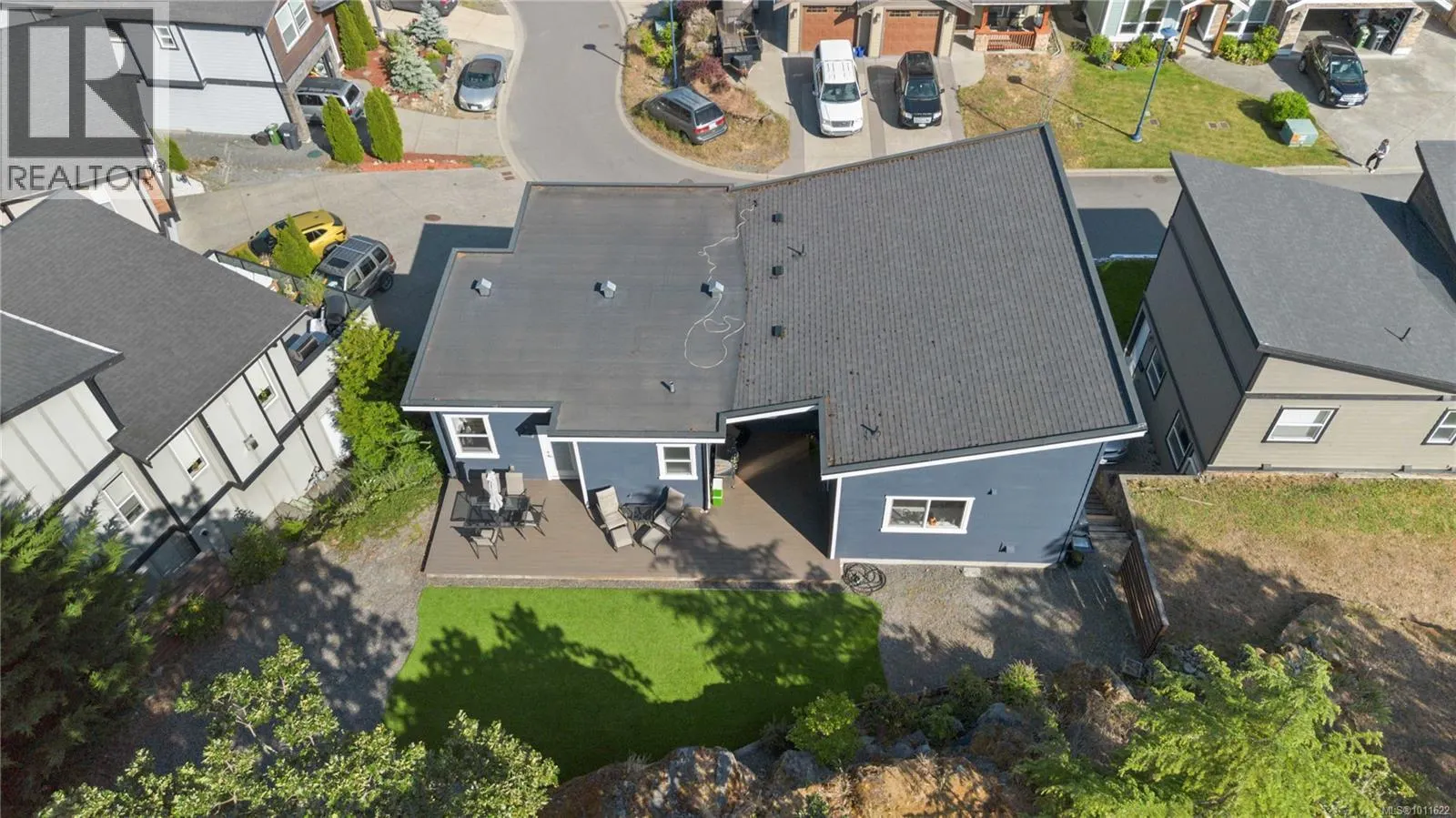 936 Aqua Crt
